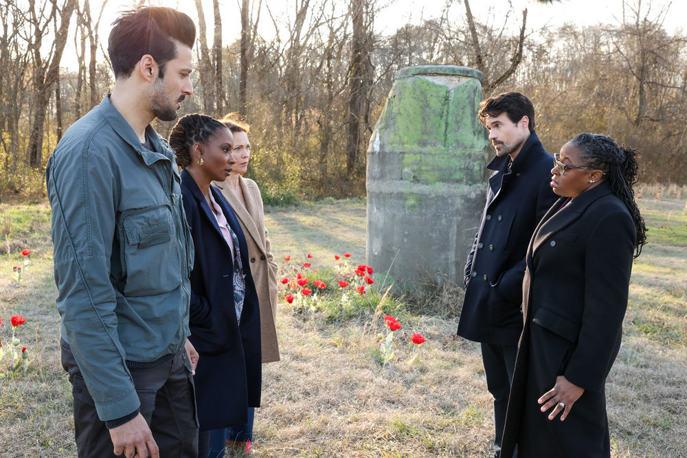 Still from Found Season 1 Episode 12 of Karan Oberoi as Dahn Rana, Shanola Hampton as Gabi Mosely, Kelli Williams as Margaret Reed, Brett Dalton as Detective Mark Trent, and Anisa Nyell Johnson as Detective Shaker pictured from left to right.