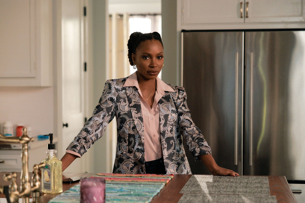 Still from Found Season 1 Episode 12 of Shanola Hampton as Gabi Mosely.