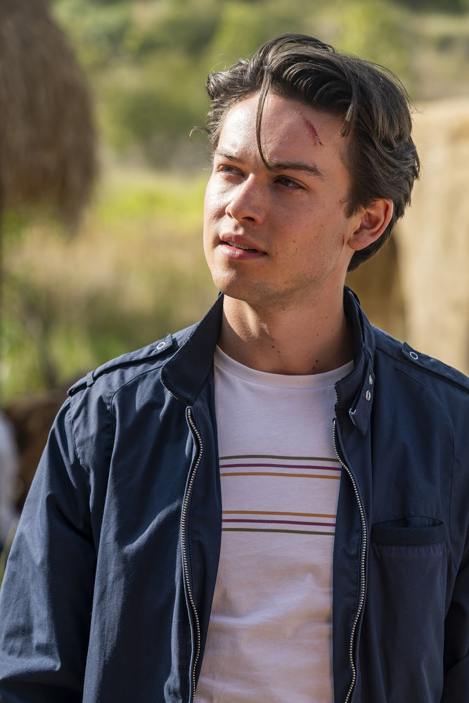 La Brea Season 3 Episode 1, Sierra, Jack Martin as Josh | Tell-Tale TV La Brea Season 3 Episode 1, Sierra, Jack Martin as Josh