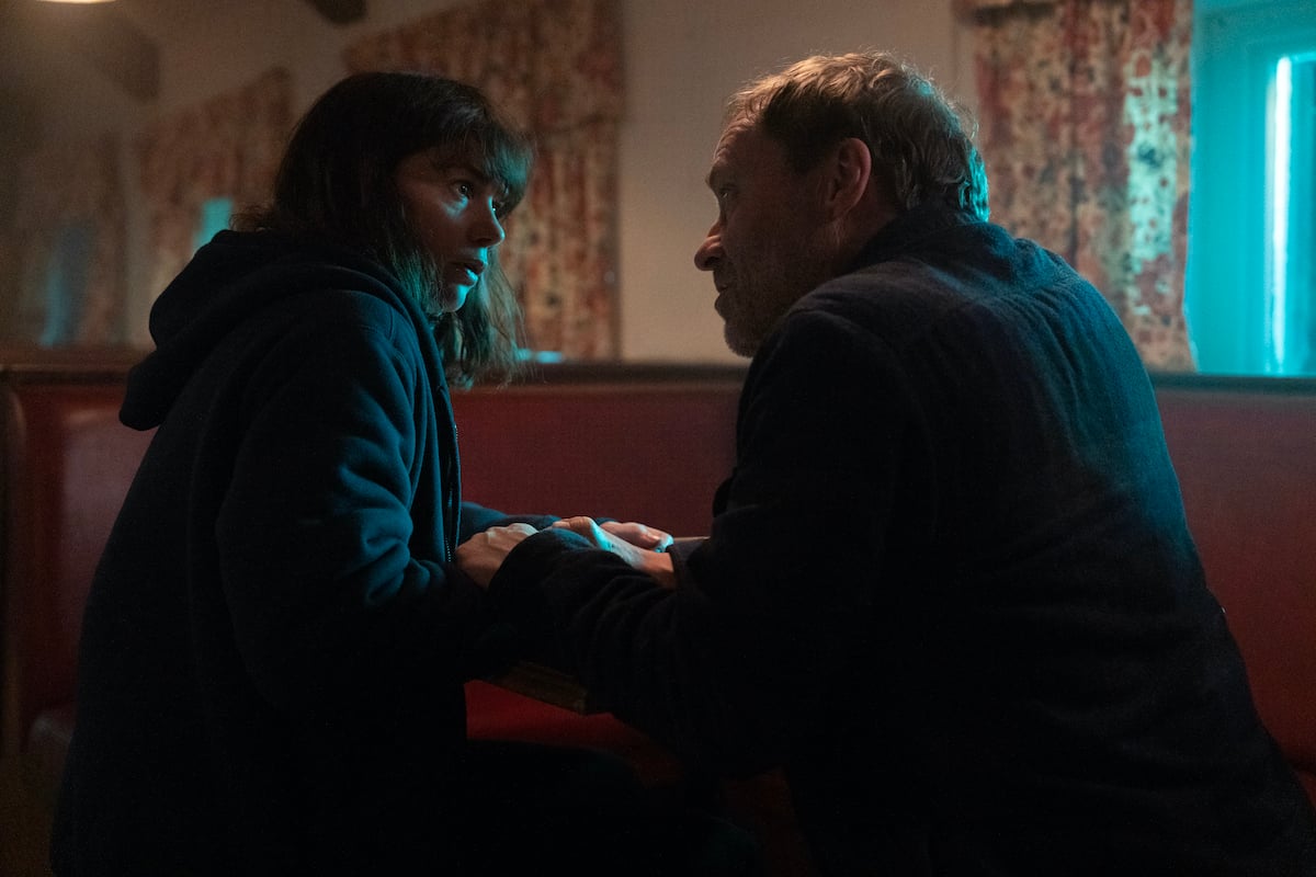 The Woman in The Wall Season 1 Episode 2 Show Thyself