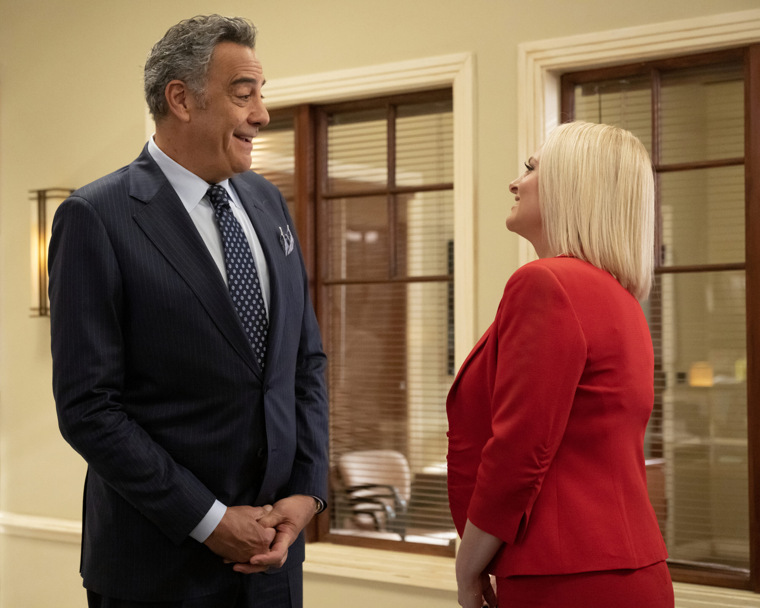BRAD GARRETT, LAUREN ASH | Tell-Tale TV BRAD GARRETT, LAUREN ASH