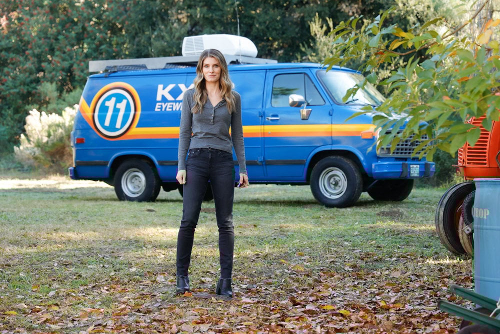 Still from Quantum Leap Season 2 Episode 11 of Caitlin Bassett as Addison.