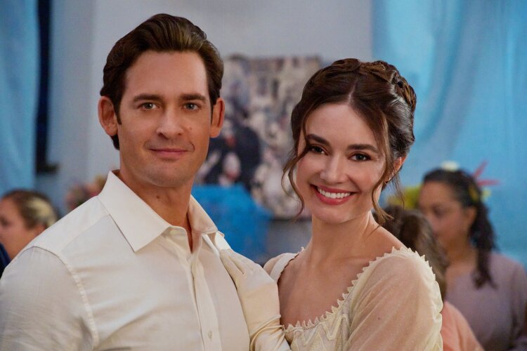Paging MR. Darcy | Tell-Tale TV paging Mr. Darcy