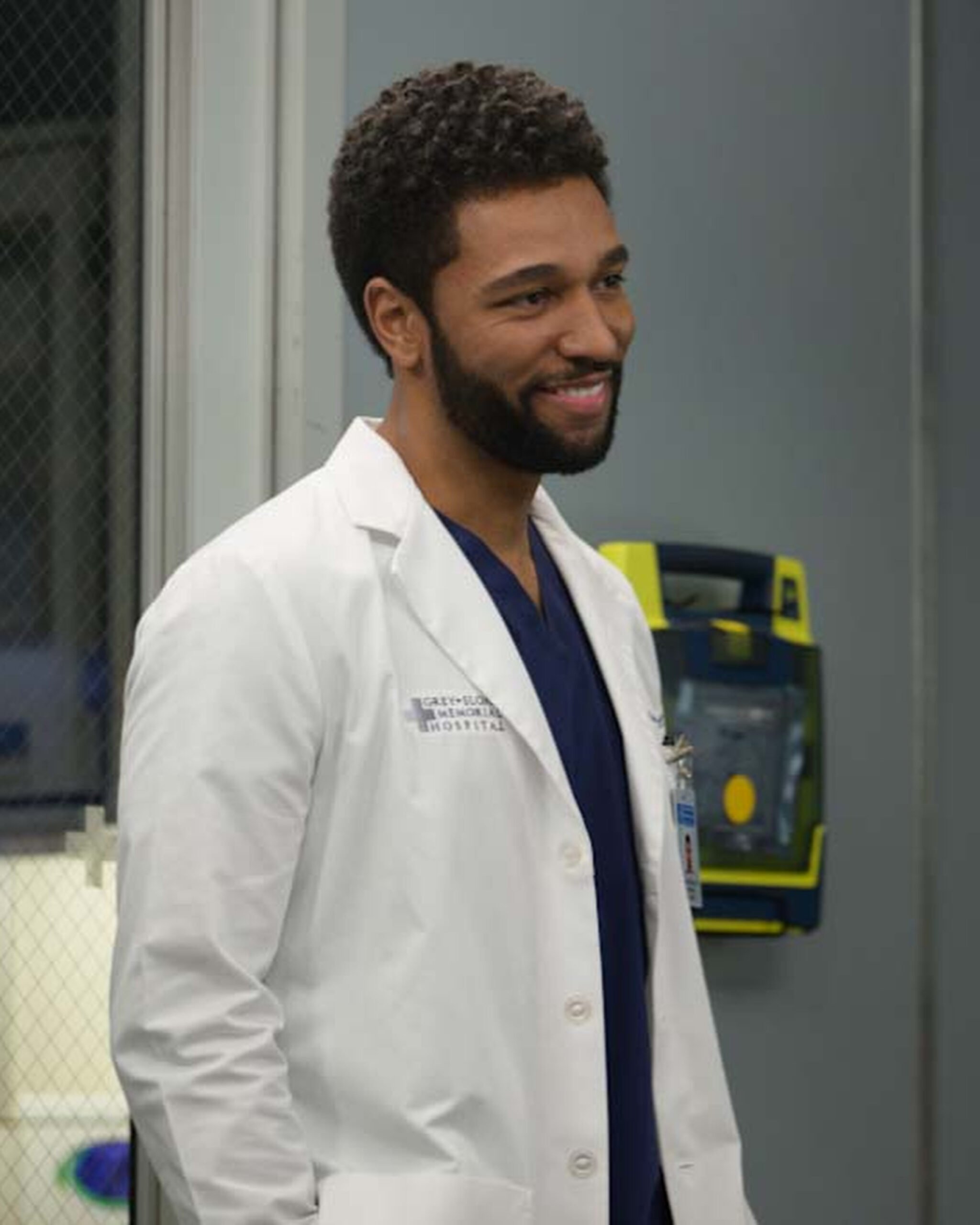 ANTHONY HILL GREY’S ANATOMY Season 20 Episode 1 -We’ve Only Just Begun