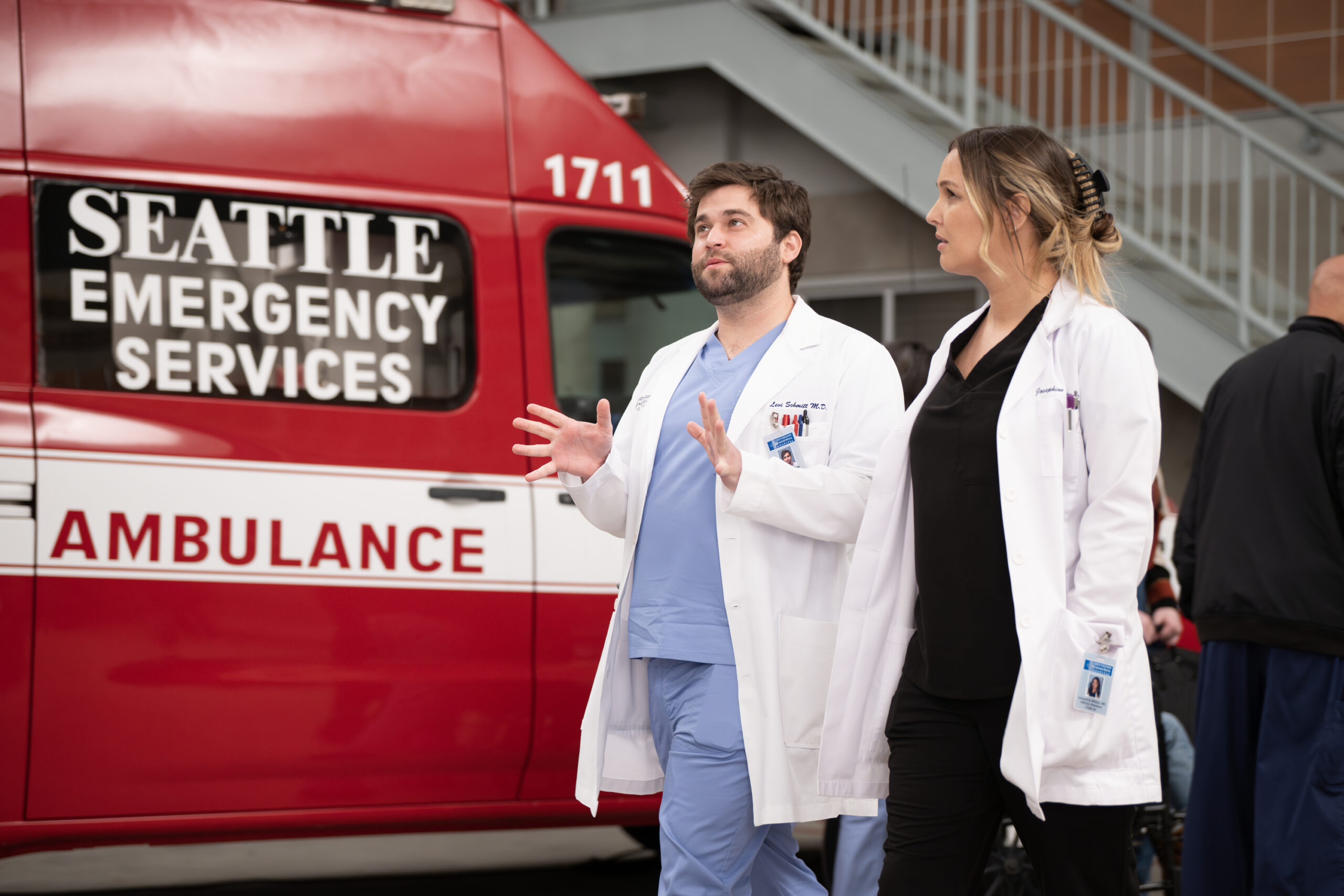 Levi and Jo on Grey's Anatomy Season 20 Episode 3, "Walk the Ocean" - JAKE BORELLI, CAMILLA LUDDINGTON