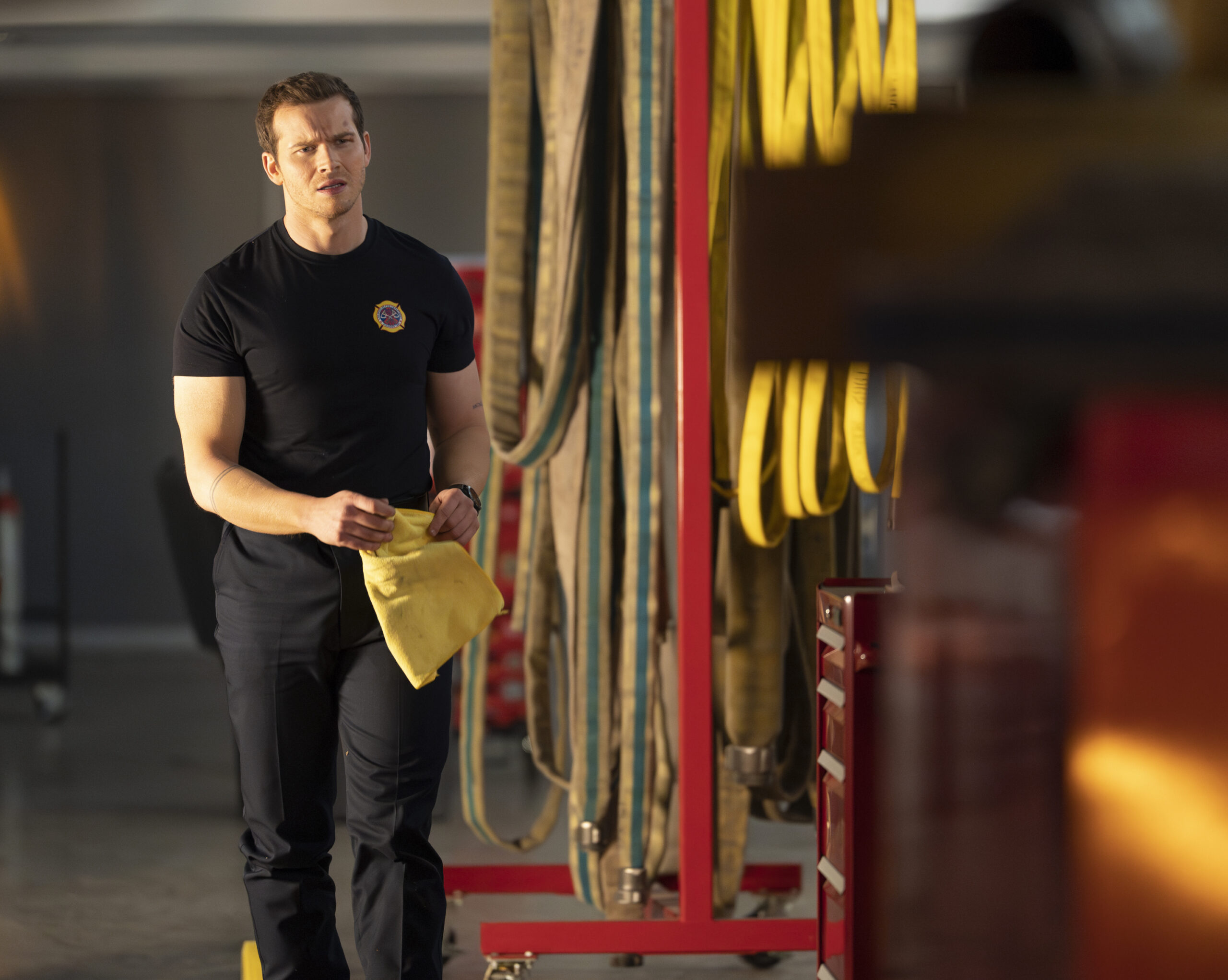 9-1-1 Season 7 Episode 3, "Capsized" -- OLIVER STARK | Tell-Tale TV 9-1-1 Season 7 Episode 3, "Capsized" -- OLIVER STARK