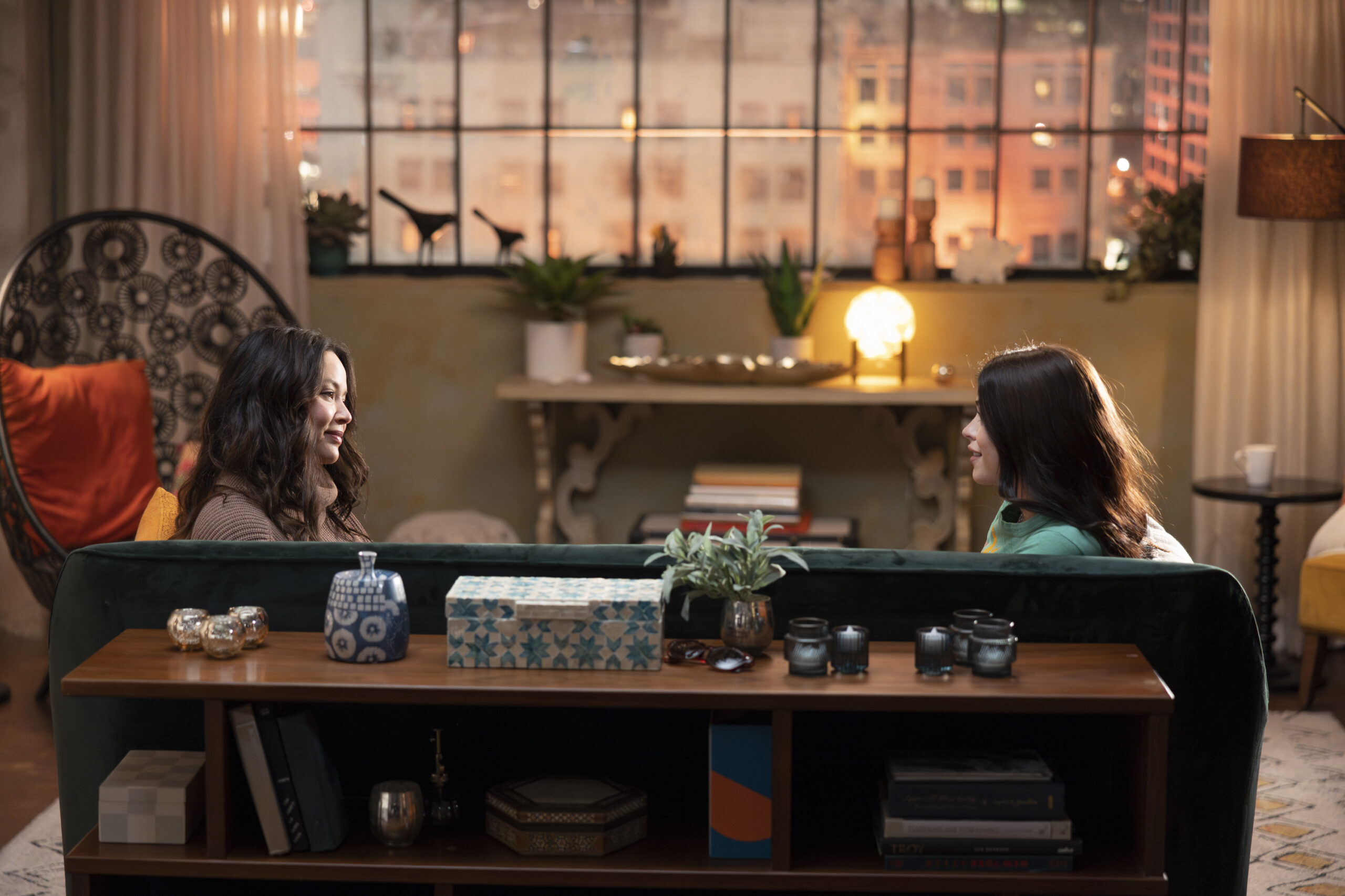 The Rookie Season 6 Episode 5, "The Vow" -- MELISSA ONEIL, DYLAN CONRIQUE | Tell-Tale TV The Rookie Season 6 Episode 5, "The Vow" -- MELISSA O'NEIL, DYLAN CONRIQUE