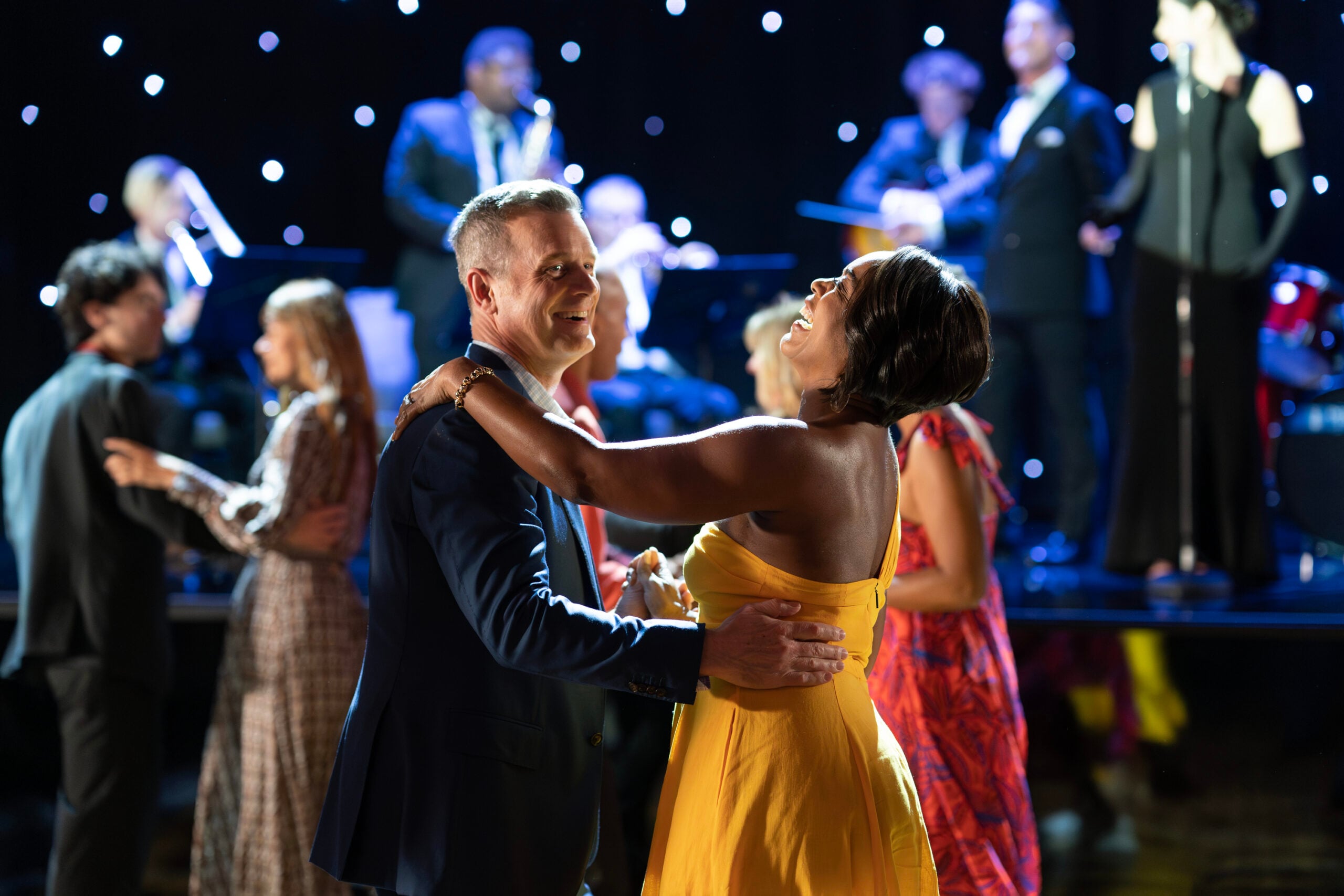 9-1-1 Season 7 Episode 1, "Abandon ‘Ships"