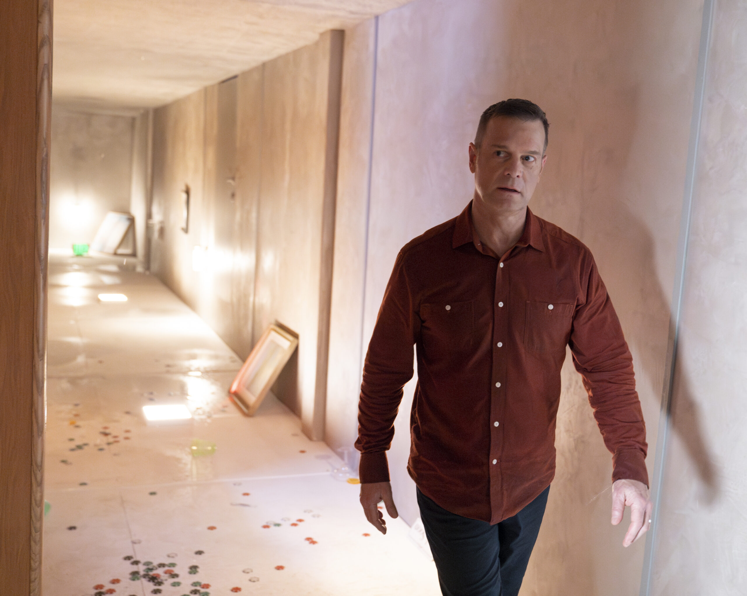 9-1-1 Season 7 Episode 3, "Capsized" -- PETER KRAUSE | Tell-Tale TV 9-1-1 Season 7 Episode 3, "Capsized" -- PETER KRAUSE