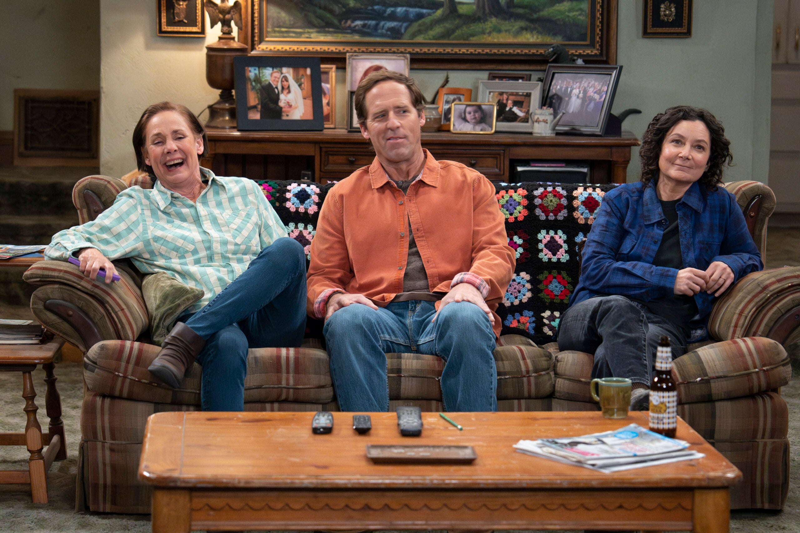 LAURIE METCALF, NAT FAXON, SARA GILBERT