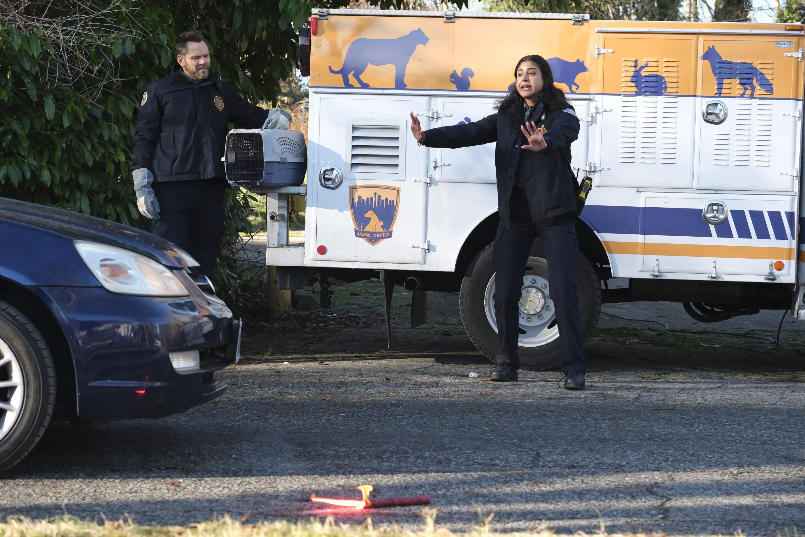 Animal Control Season 2 Episode 4, "Big Dogs and Mini Horses" -- JOEL MCHALE, VELLA LOVELL