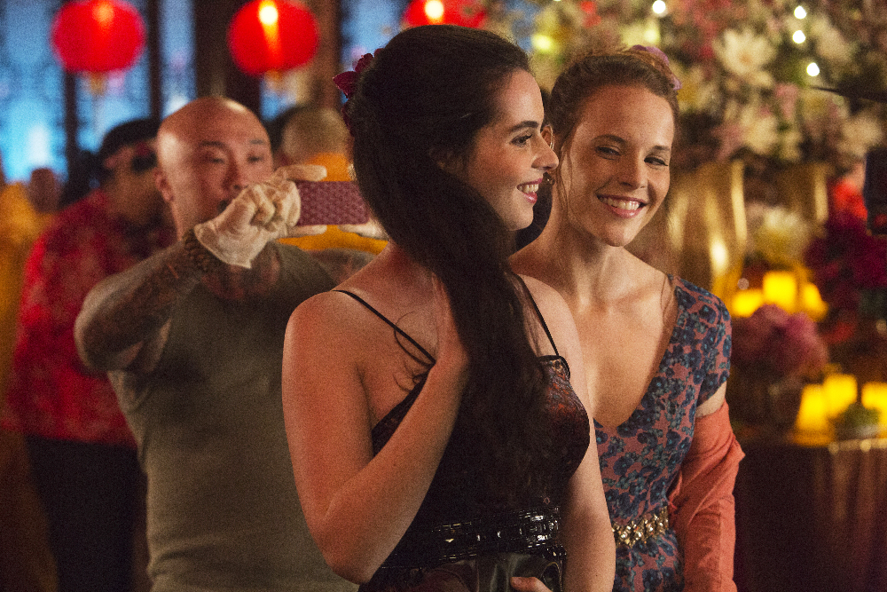 VANESSA MARANO, KATIE LECLERC | Tell-Tale TV VANESSA MARANO, KATIE LECLERC