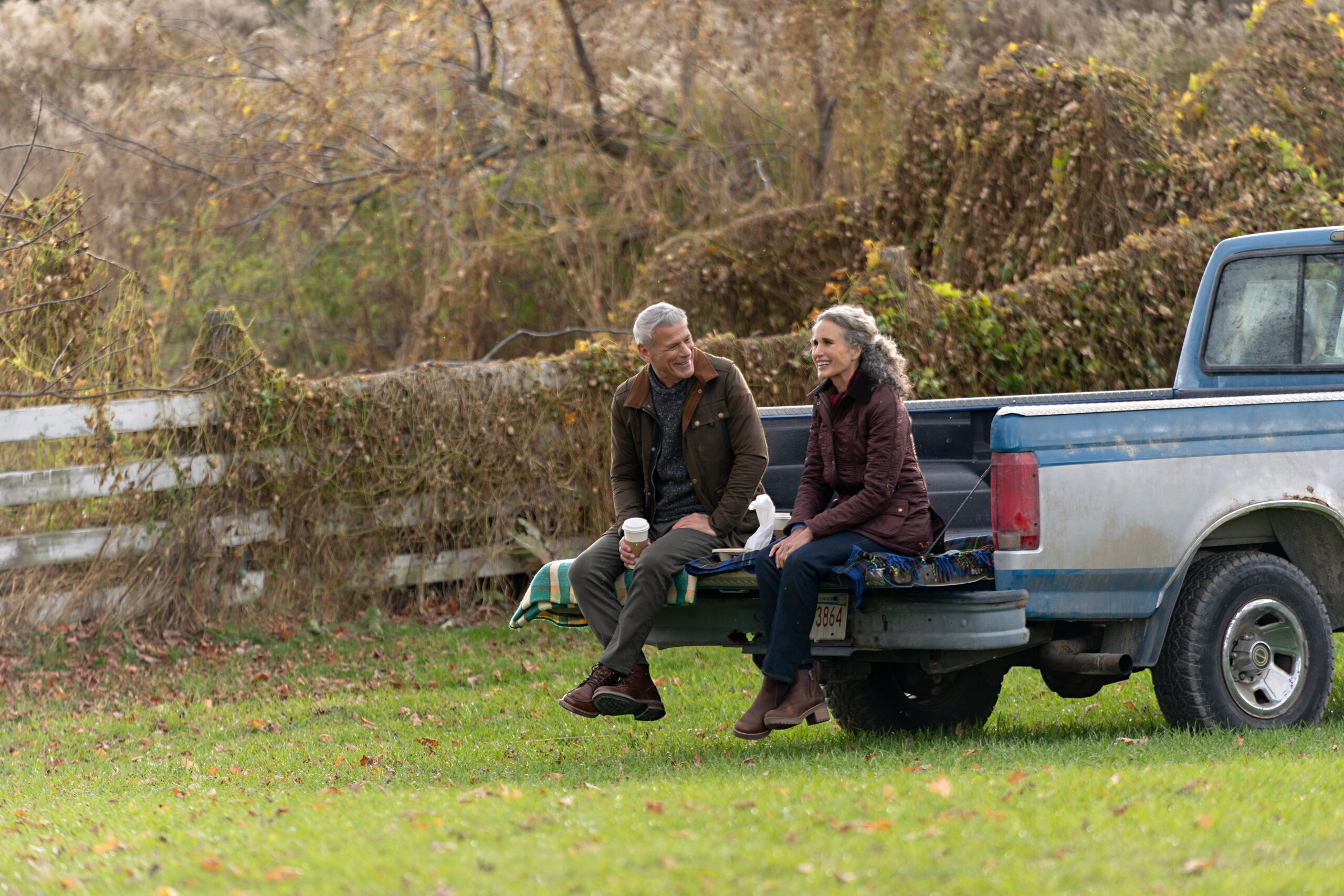 Sam and Del, The Way Home Season 2 Episode 8 - Rob Stewart, Andie MacDowell