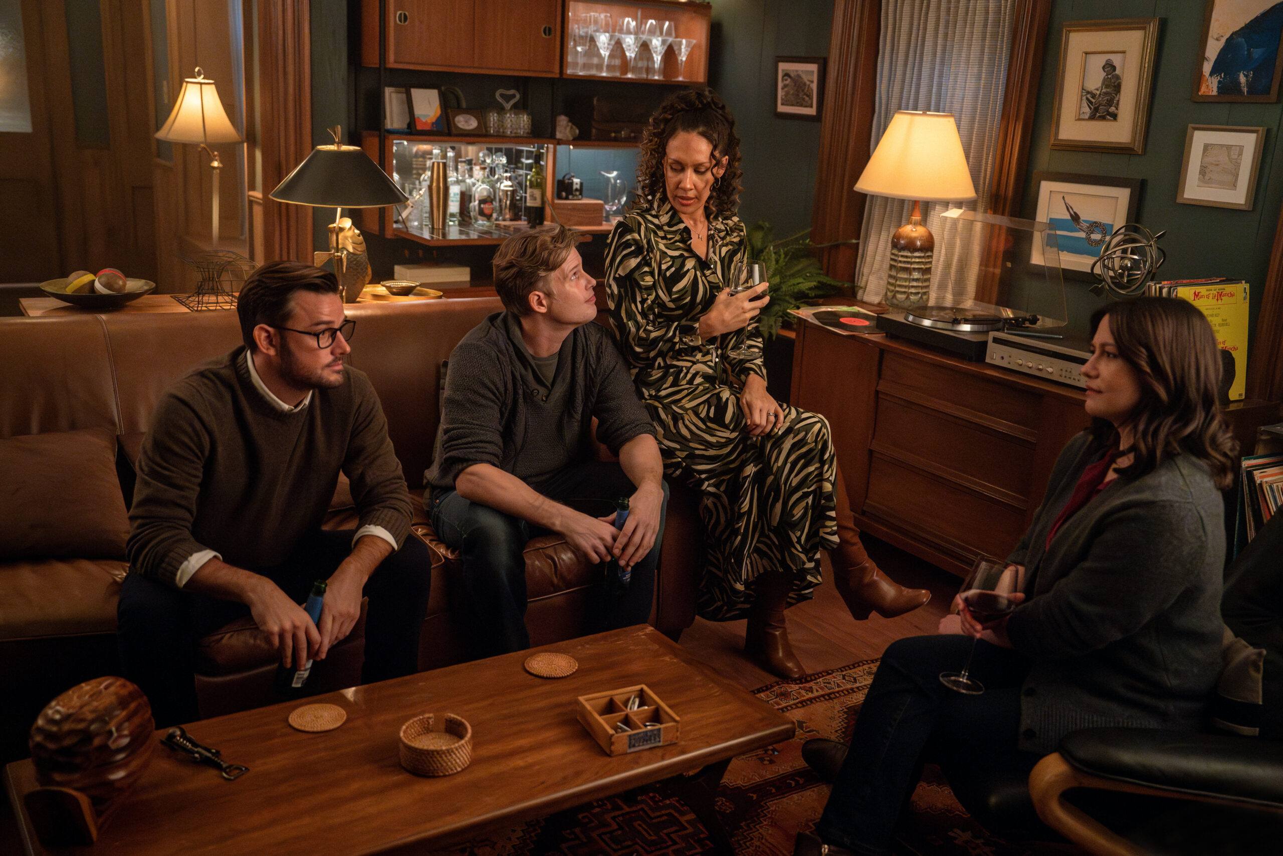 Samuel Braun as Nick, Evan Williams as Elliot, Samora Smallwood as Monica, Chyler Leigh as Kat, The Way Home Season 2 Episode 8