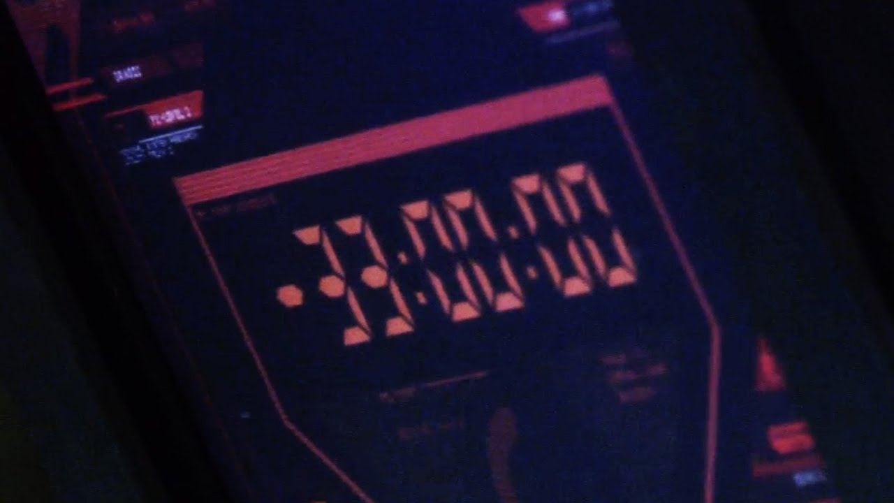 bsg33a | Tell-Tale TV Battlestar Galatica Season 1 Episode 1 33