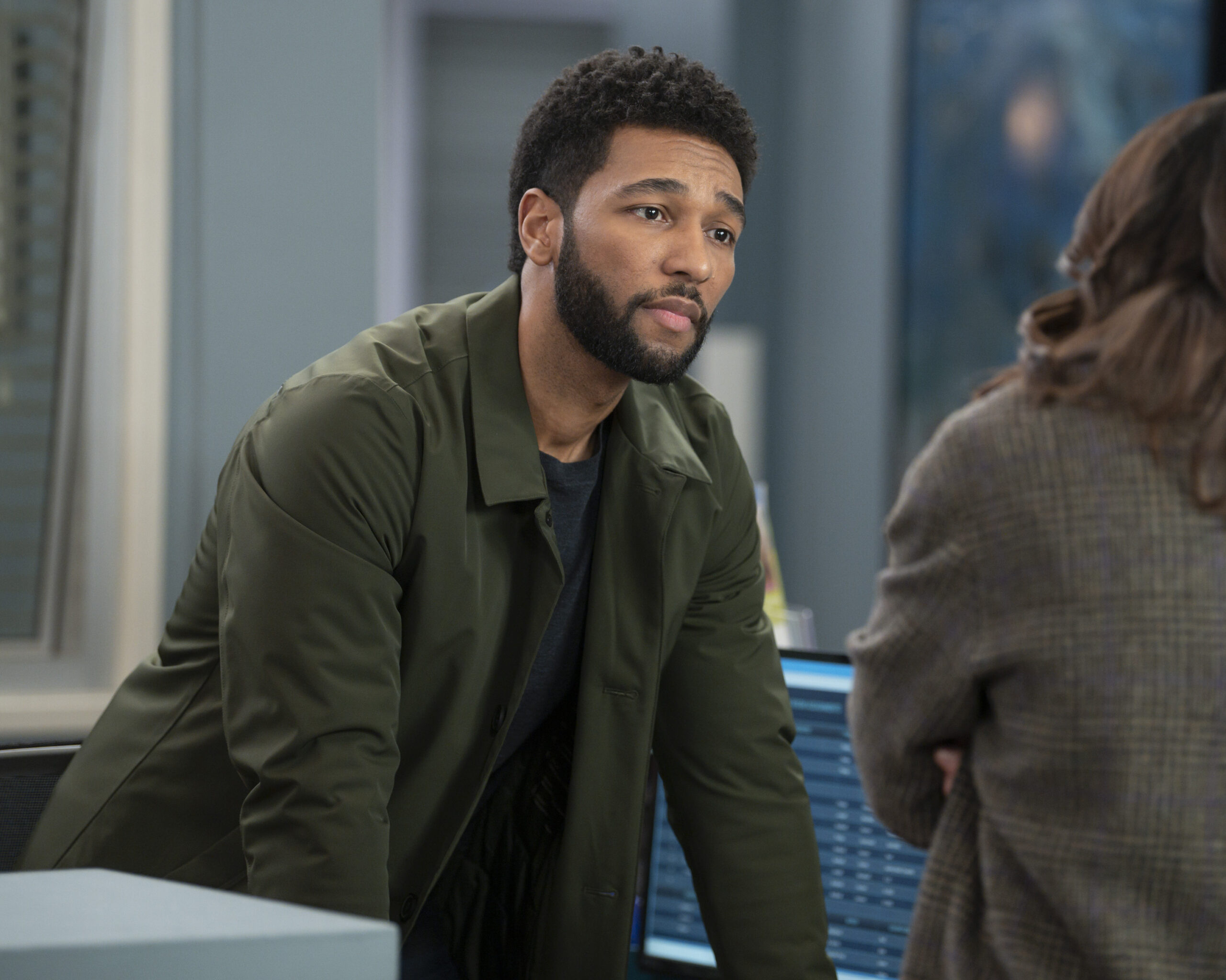 ANTHONY HILL as Winston, talking to Amelia, on Grey's Anatomy Season 20 Episode 5