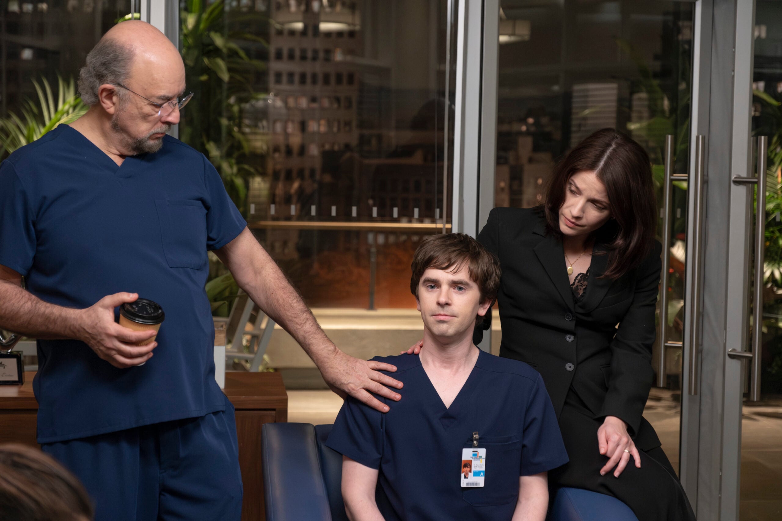 L-R Richard Schiff as Dr. Aaron Glassman, Freddie Highmore as Dr. Murphy, and Paige Spara as Lea Dilallo-Murphy in The Good Doctor Season 7 Episode 6, "M.C.E."