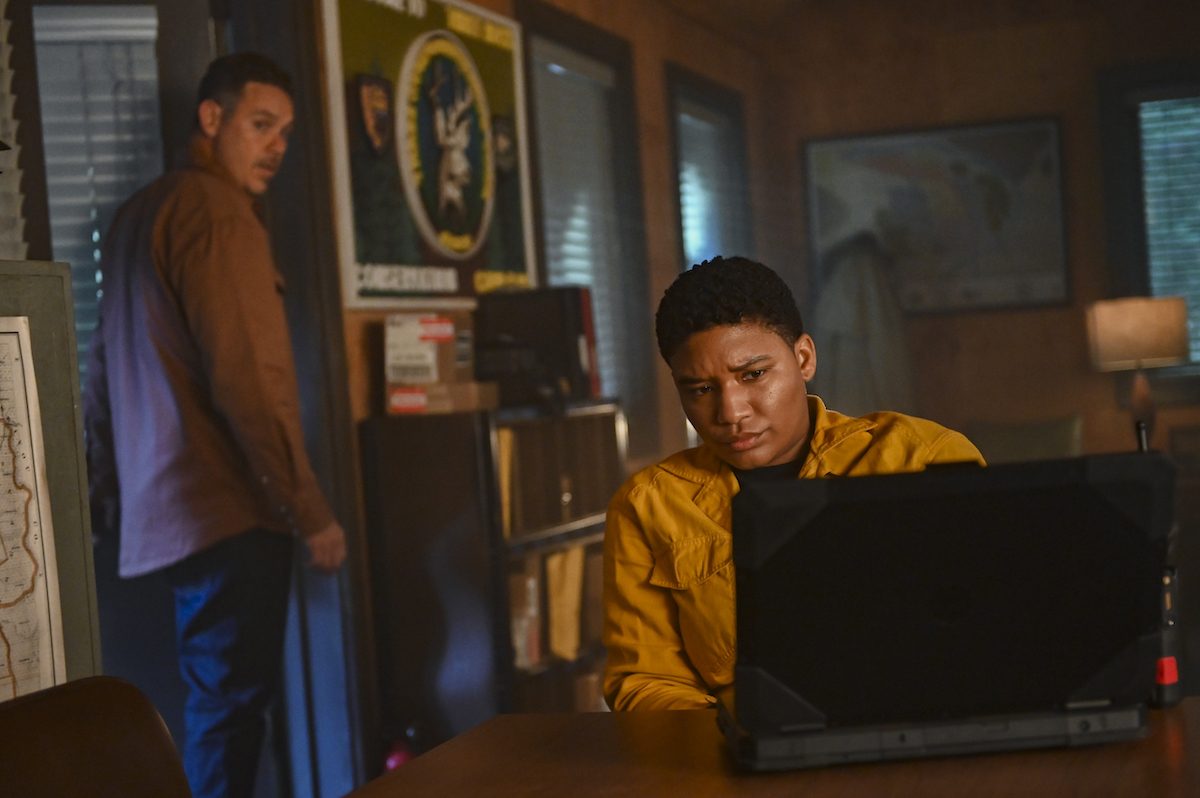 Fire Country Season 2 Episode 6 Alert the Sheriff