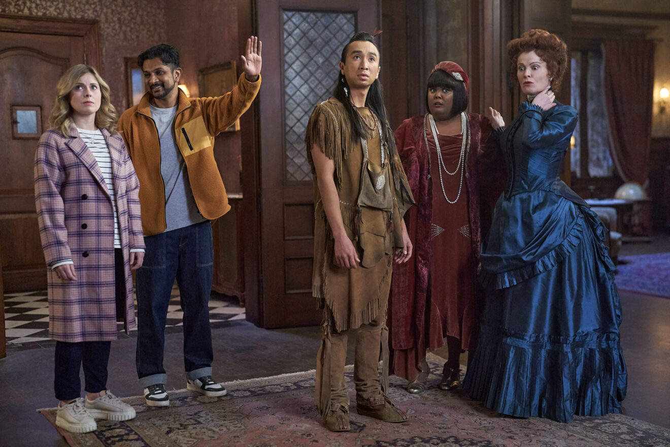 CBS ‘Ghosts’ Cast Reunites as Filming for Season 4 Gets Underway