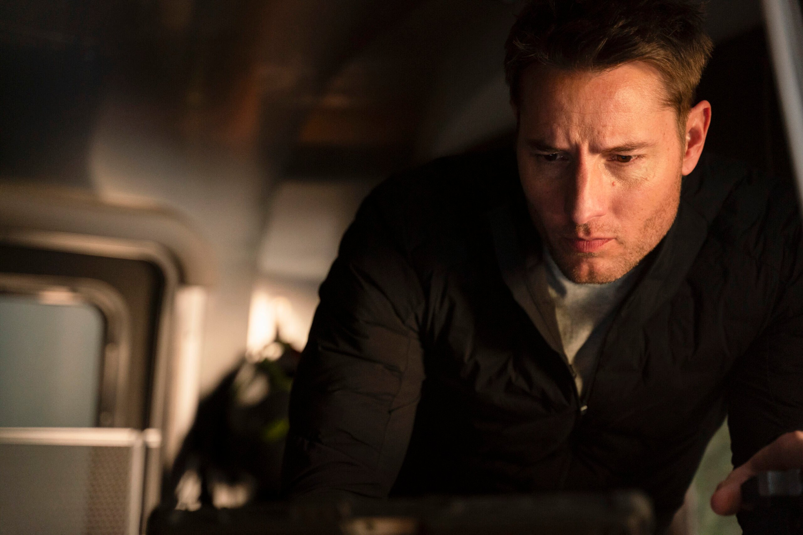 Justin Hartley as Colter Shaw - Tracker Season 1 Episode 9, "Aurora."