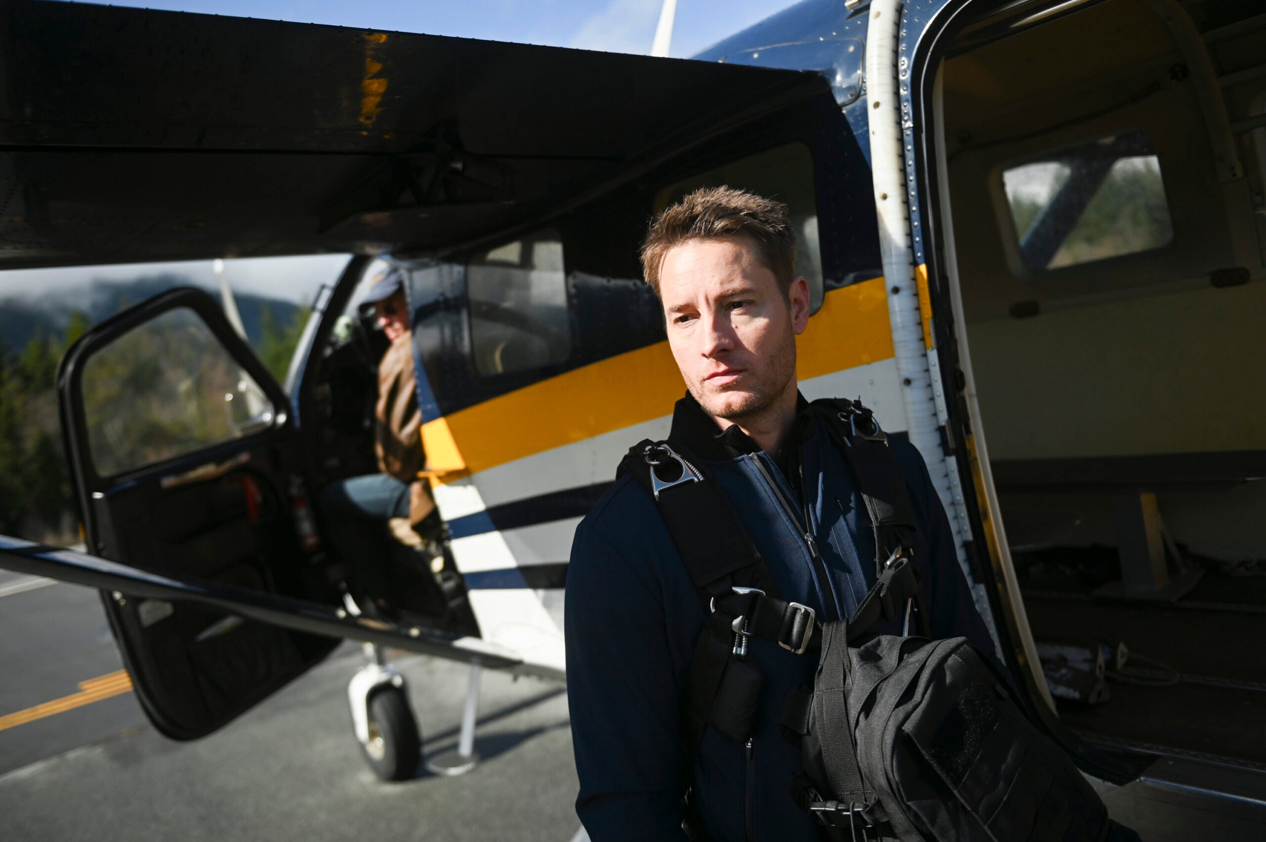 Tracker Season 1 Episode 10 - Into the Wild - Justin Hartley as Colter Shaw 