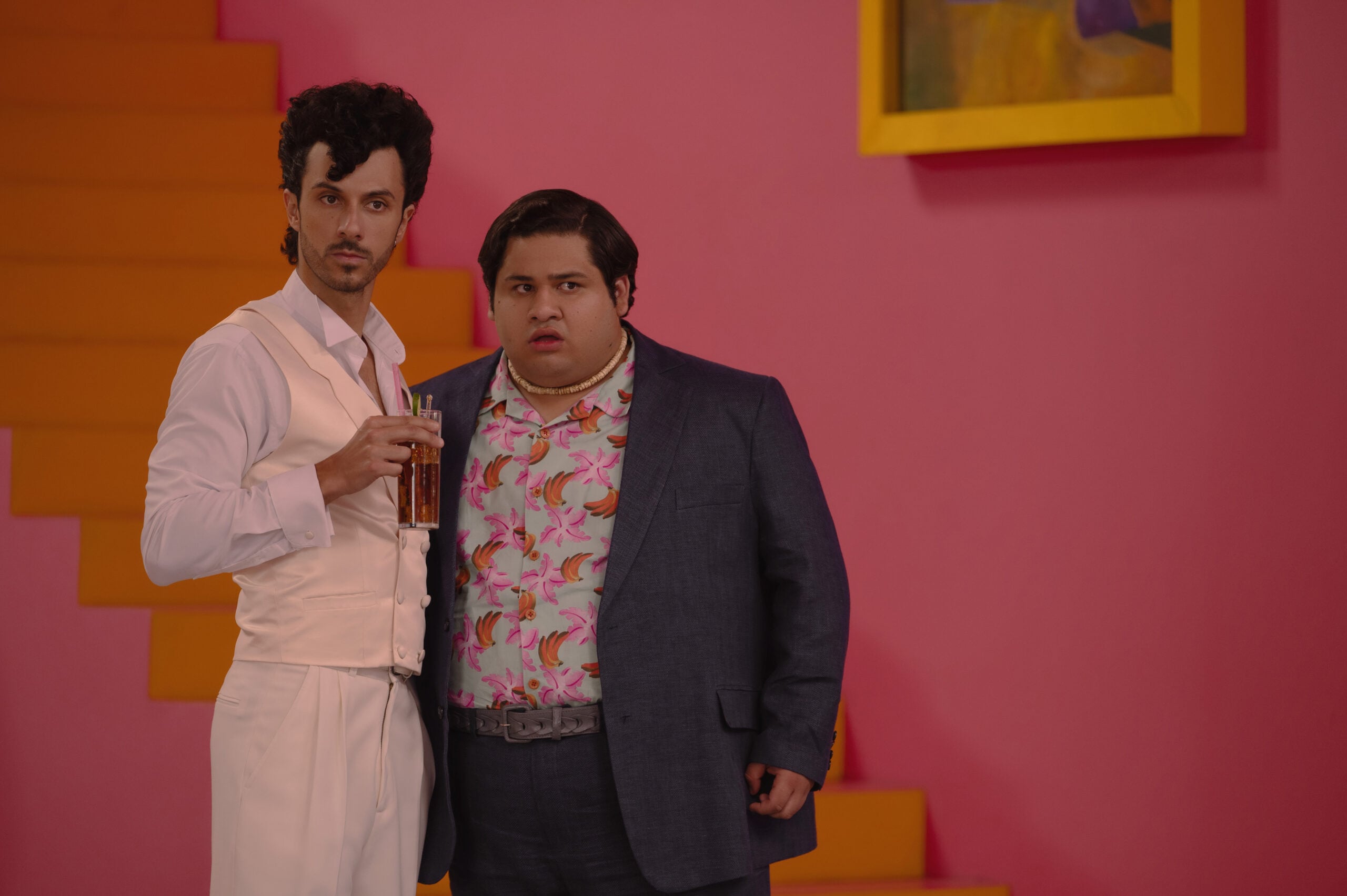 Still from Acapulco Season 3 Episode 5 of Rafael Cebrián and Fernando Carsa pictured from left to right.