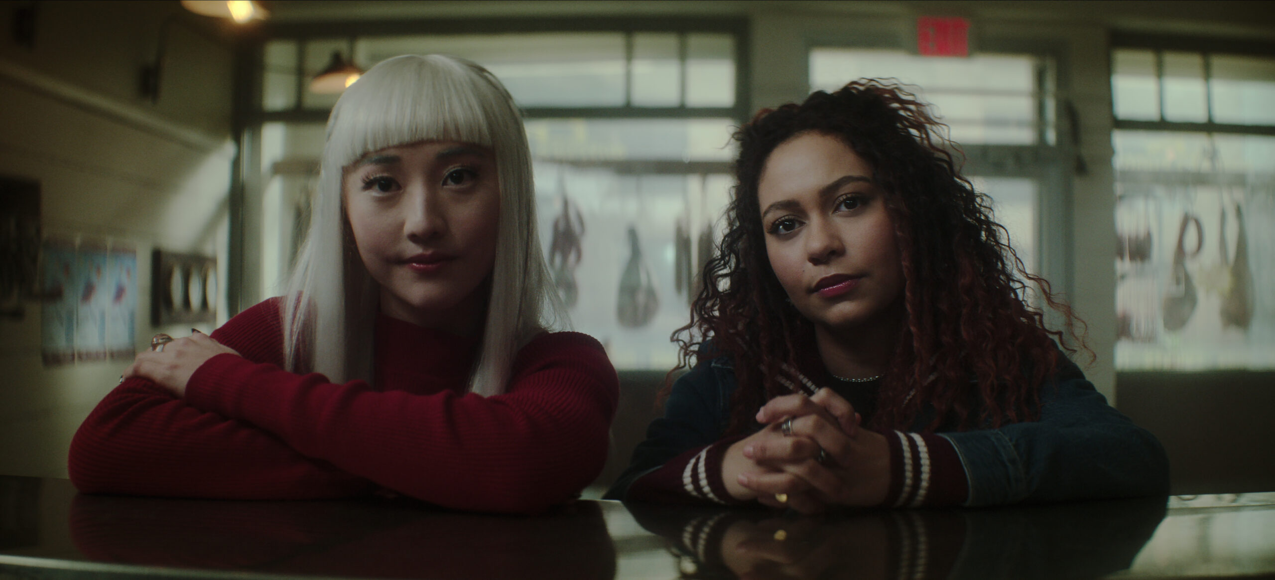 DEAD BOY DETECTIVES (2023) | Tell-Tale TV DEAD BOY DETECTIVES. (L to R) Yuyu Kitamura as Niko Sasaki and Kassius Nelson as Crystal Palace in episode 4 of DEAD BOY DETECTIVES.