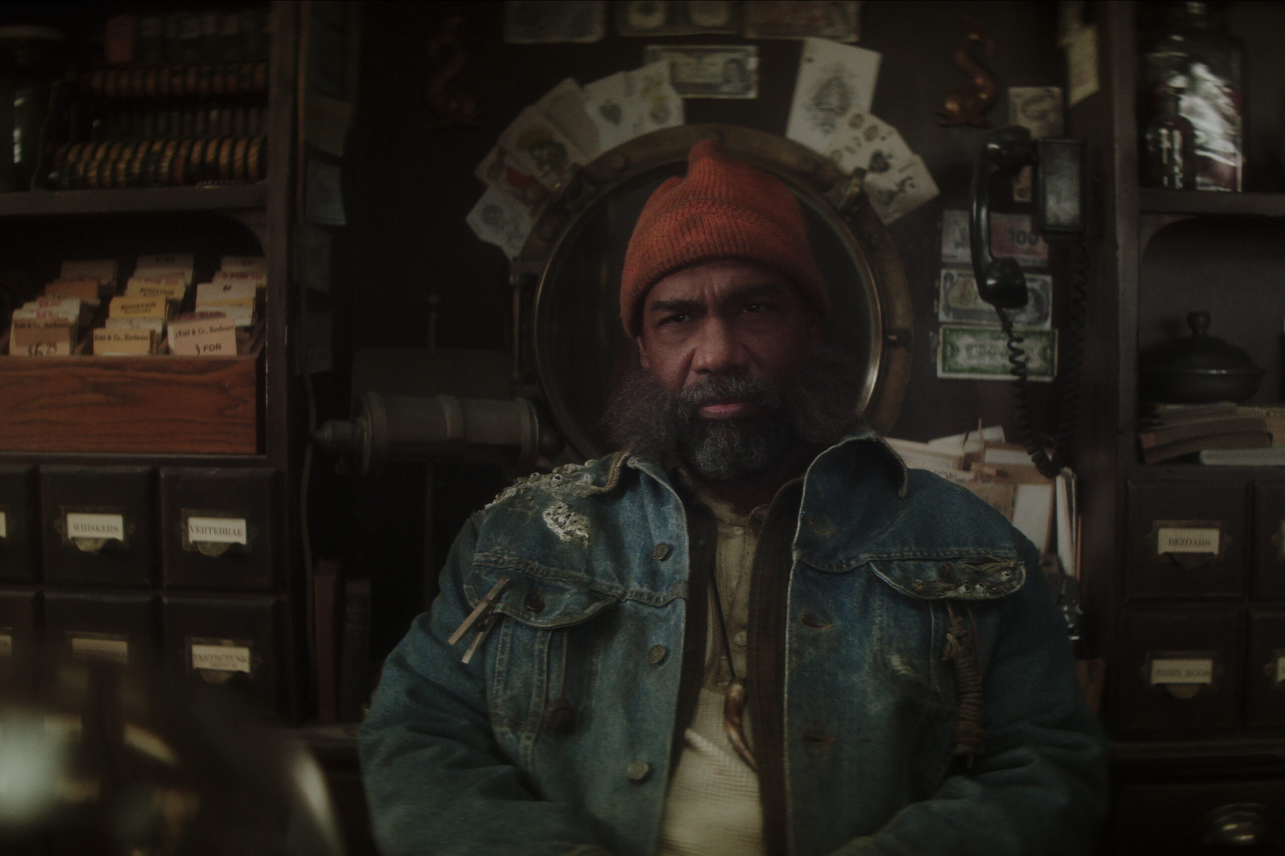DEAD BOY DETECTIVES (2023) | Tell-Tale TV DEAD BOY DETECTIVES. Michael Beach as Tragik Mick in episode 4 of DEAD BOY DETECTIVES.