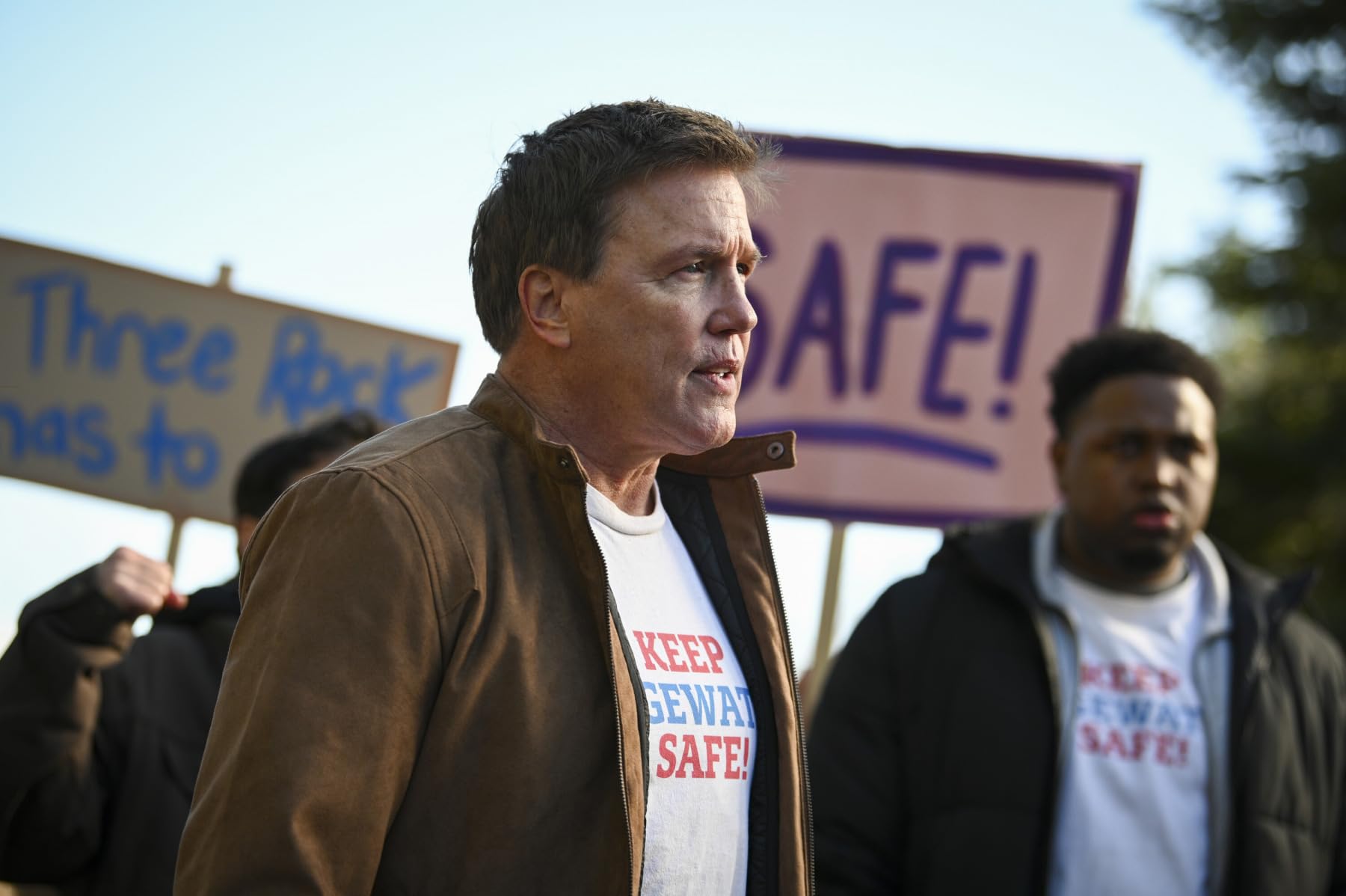Fire Country Season 2 Episode 7, "A Hail Mary." | Tell-Tale TV Fire Country Season 2 Episode 7, "A Hail Mary." Lochlyn Munro as Gerry