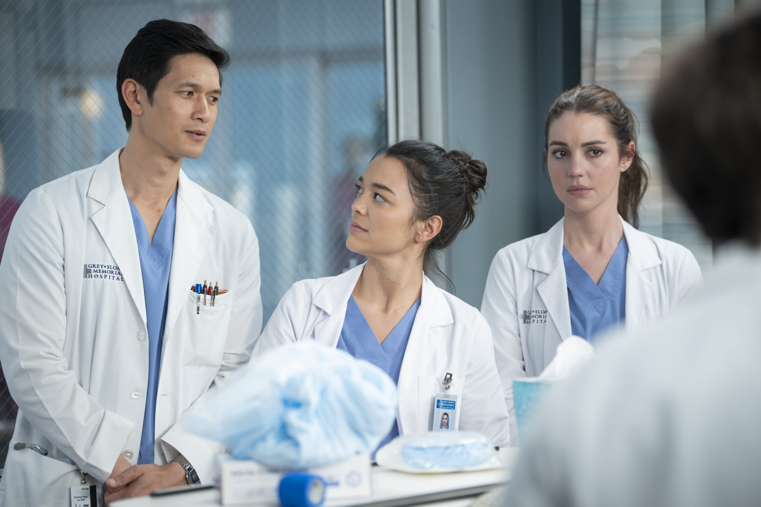 Grey's Anatomy Season 20 Episode - She Used to Be Mine - HARRY SHUM JR., MIDORI FRANCIS, ADELAIDE KANE