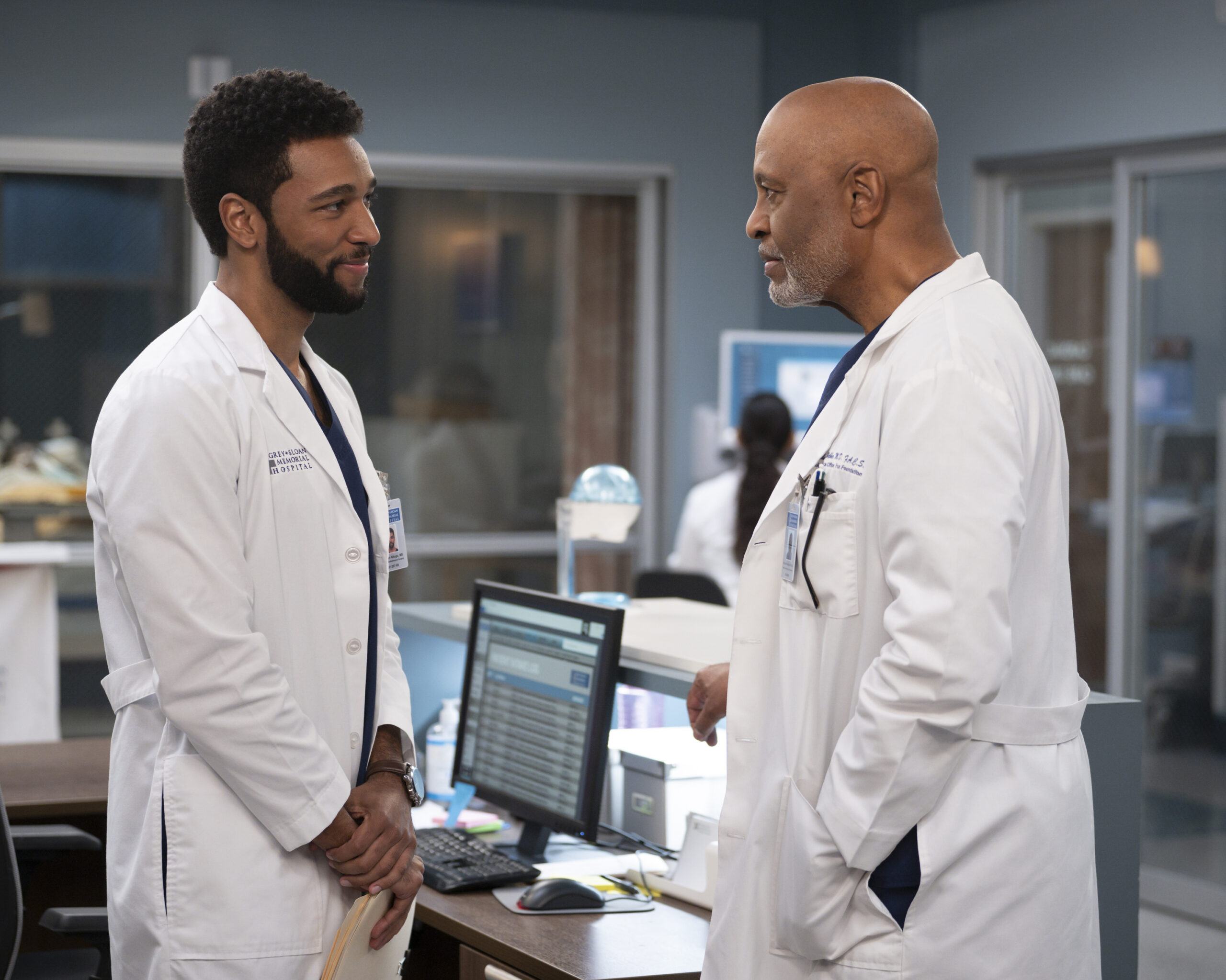 Grey's Anatomy Season 20 Episode - She Used to Be Mine - ANTHONY HILL, JAMES PICKENS JR.
