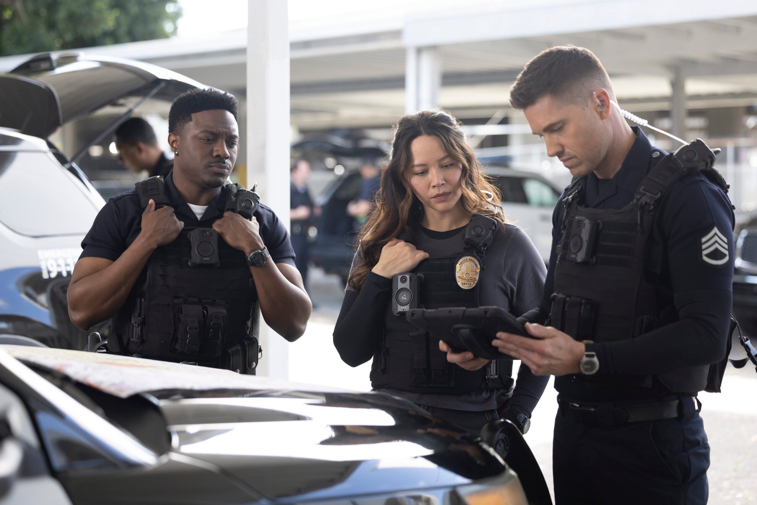 The Rookie Season 6 Episode 10, "Escape Plan" -- TRU VALENTINO, MELISSA O'NEIL, ERIC WINTER | Tell-Tale TV The Rookie Season 6 Episode 10, "Escape Plan" -- TRU VALENTINO, MELISSA O'NEIL, ERIC WINTER