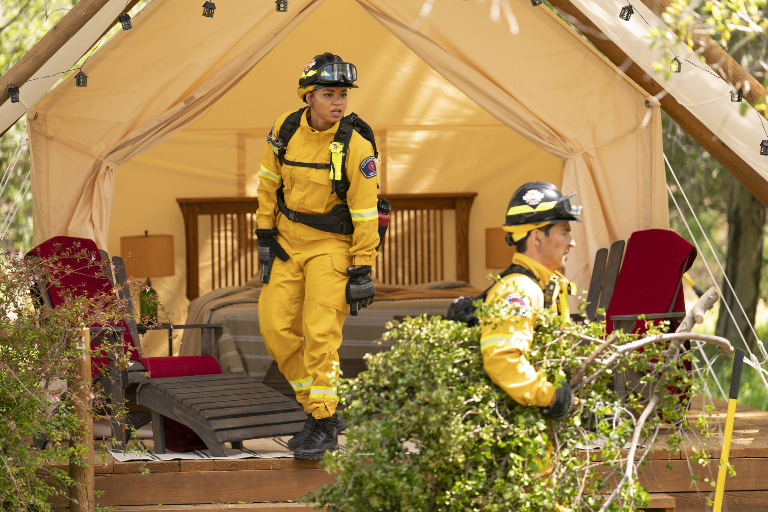 Station 19 Season 7 Episode 9, "How Am I Supposed To Live Without You" -- BARRETT DOSS, JAY HAYDEN | Tell-Tale TV Station 19 Season 7 Episode 9, "How Am I Supposed To Live Without You" -- BARRETT DOSS, JAY HAYDEN