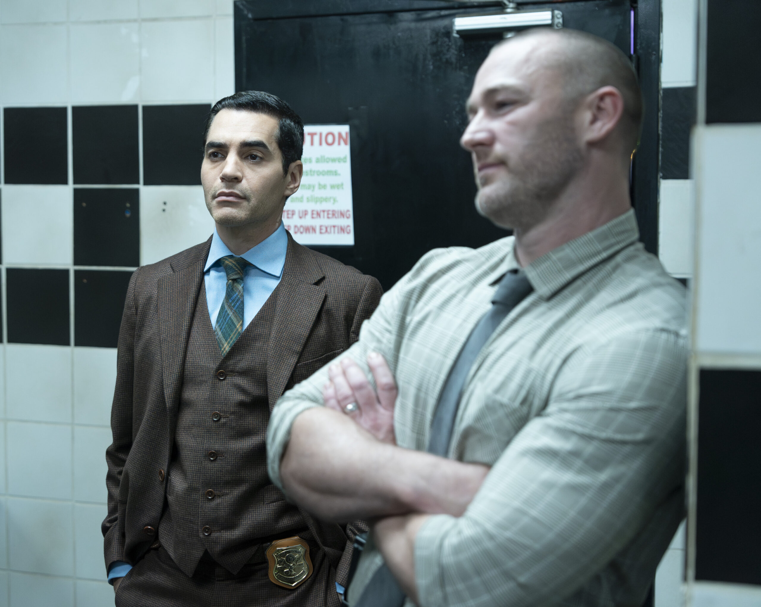 RAMîN RODRIGUEZ, JAKE MCLAUGHLIN in Will Trent Season 2