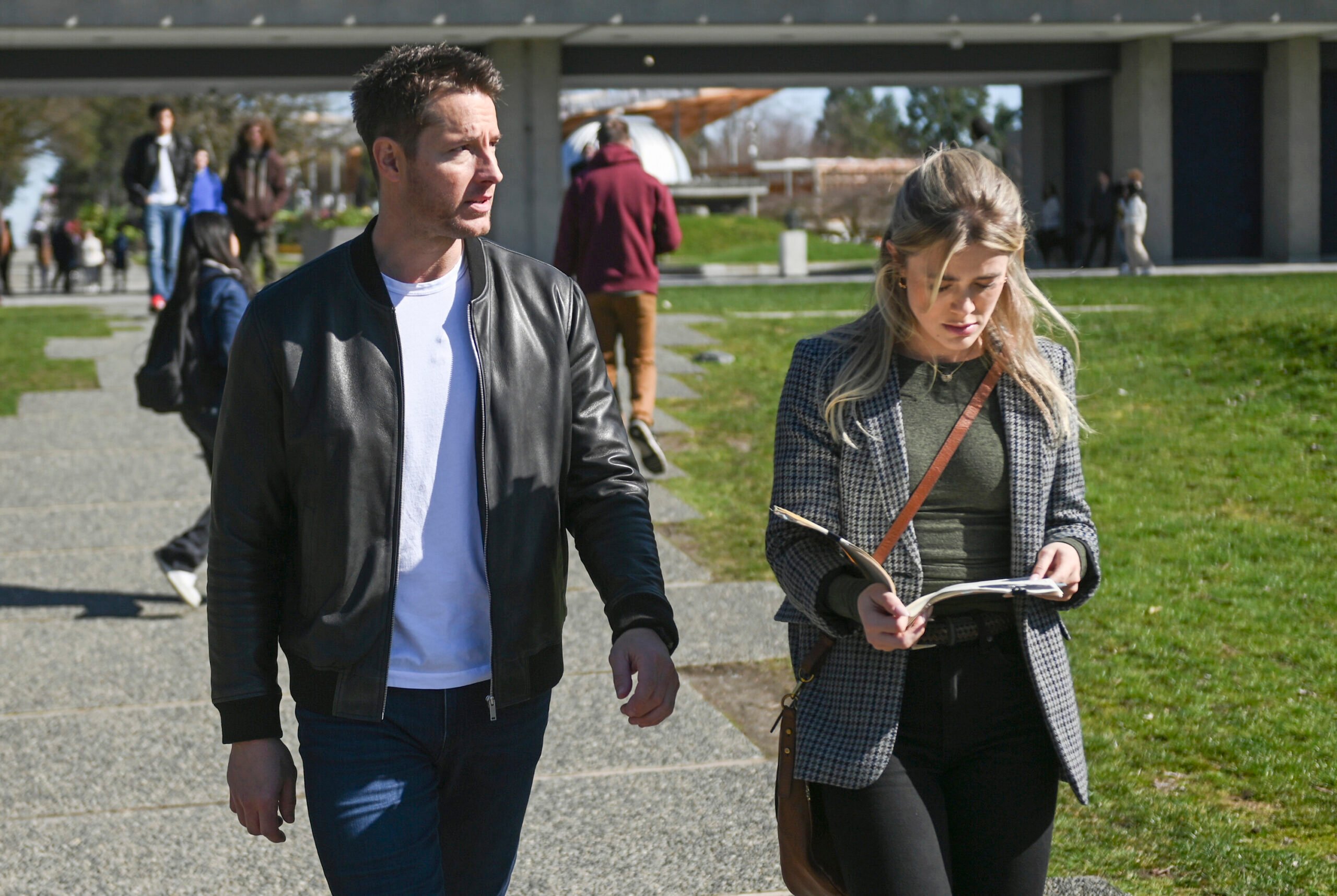 Justin Hartley as Colter and Melissa Roxburgh as Dory - Tracker Season 1 Episode 11 - Beyond the Campus Walls