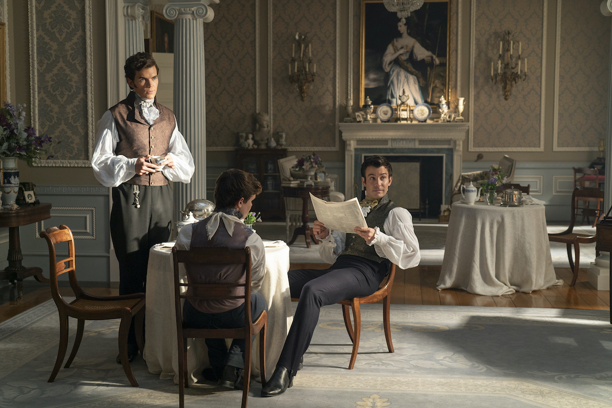 BRIDGERTON Season 3 Episode 3 Luke Newton as Colin Bridgerton, Will Tilston as Gregory Bridgerton, Luke Thompson as Benedict Bridgerton