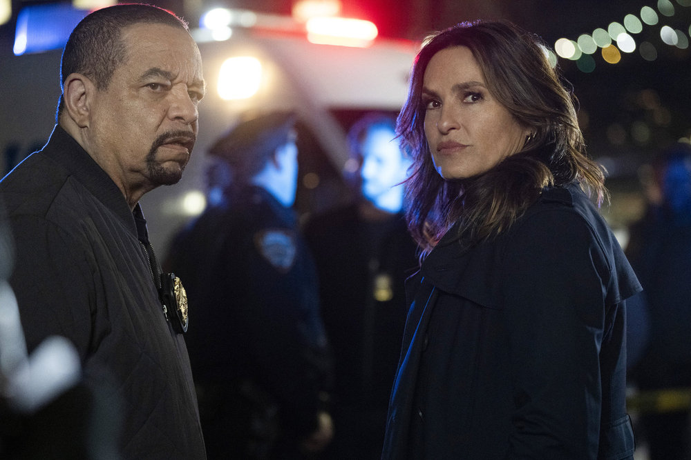 LAW & ORDER: SPECIAL VICTIMS UNIT -- "Duty to Hope" Episode 25013 -- Pictured: (l-r) Ice T as Sgt. Odafin "Fin" Tutuola, Mariska Hargitay as Captain Olivia Benson | Tell-Tale TV LAW & ORDER: SPECIAL VICTIMS UNIT -- "Duty to Hope" Episode 25013 -- Pictured: (l-r) Ice T as Sgt. Odafin "Fin" Tutuola, Mariska Hargitay as Captain Olivia Benson