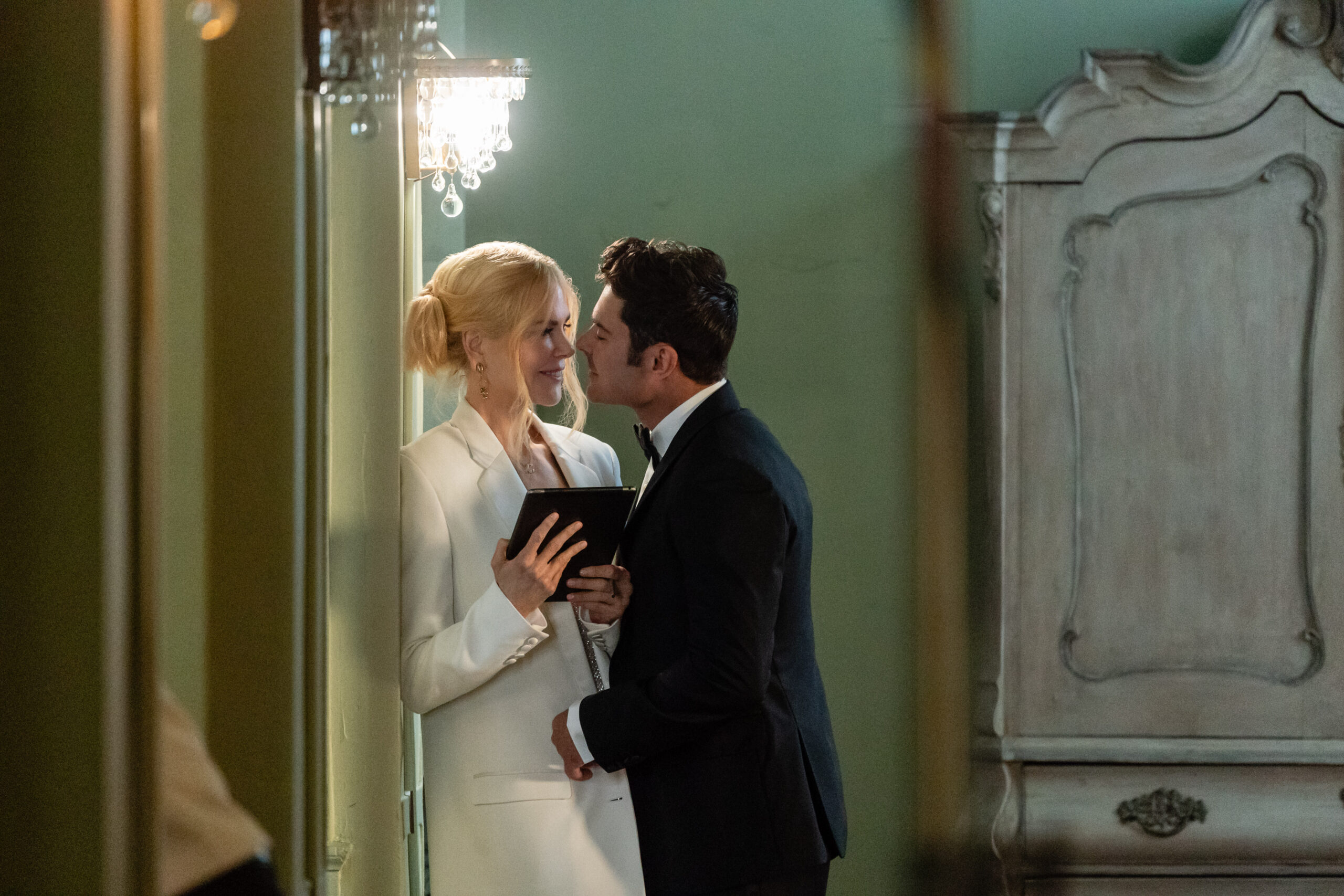 Nicole Kidman and Zac Efron in A Family Affair