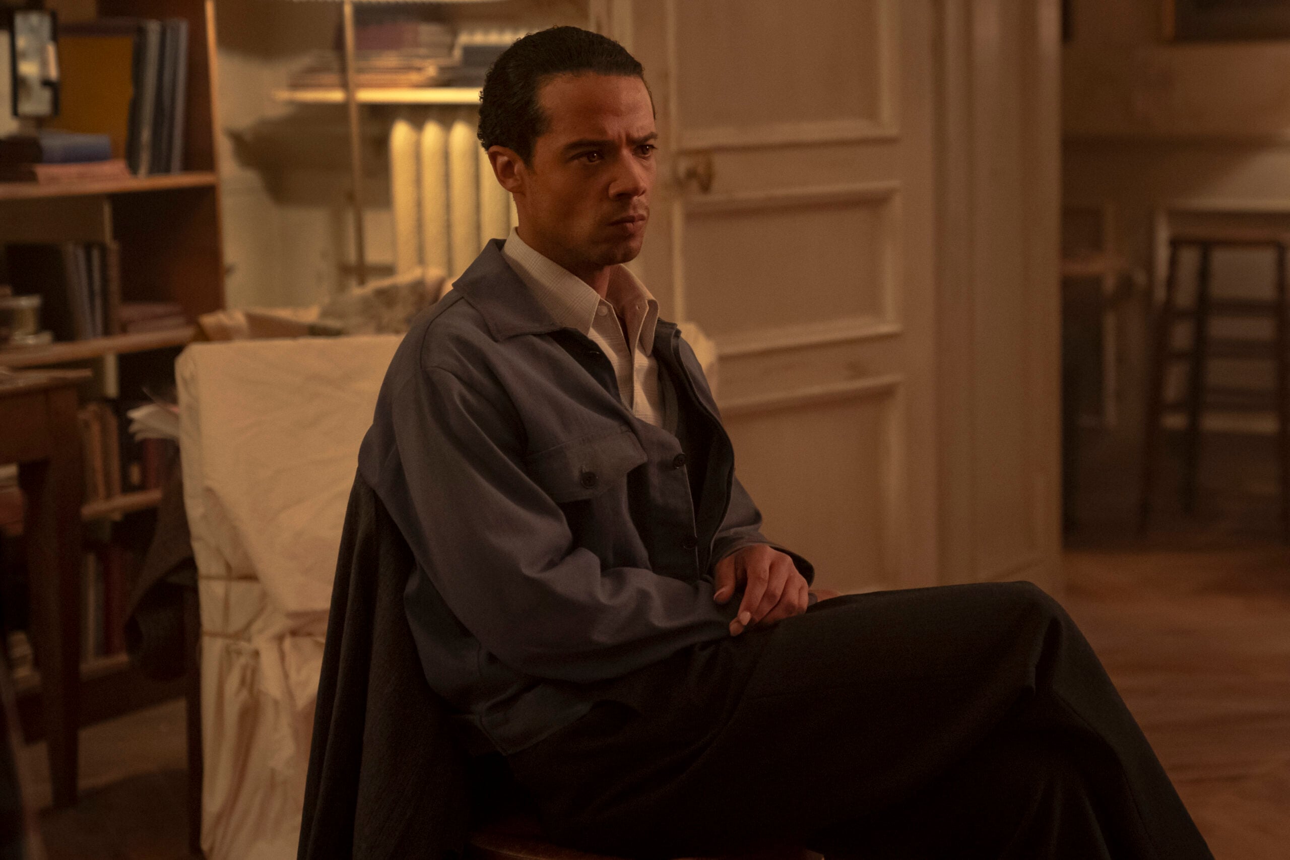 Jacob Anderson as Louis De Point Du Lac - Interview with the Vampire Season 2 Episode 6