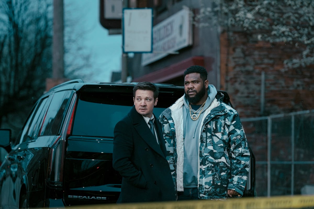 Mayor of Kingstown Season 3 Episode 6 Ecotone | Tell-Tale TV Mayor of Kingstown Season 3 Episode 6 Ecotone Jeremy Renner as Mike McLusky and Tobi Bamtefa as Deverin ‘Bunny’ Washington