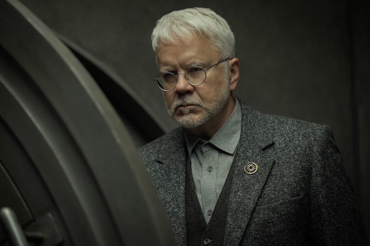 Silo Season 2 Episode 3 | Tell-Tale TV Silo Season 2 Episode 3 Tim Robbins