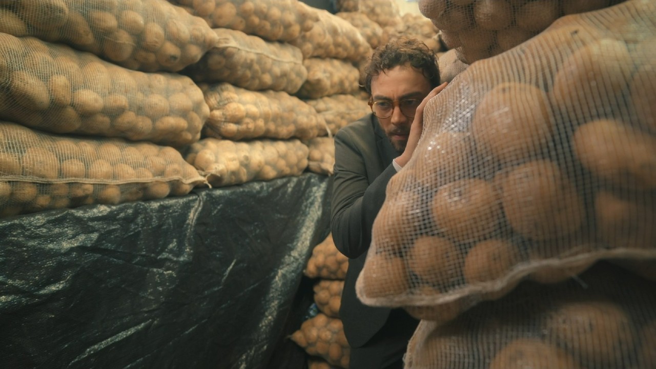 Betty La Fea, The Story Continues Season 1 Episode 8, "Least Expected Night"