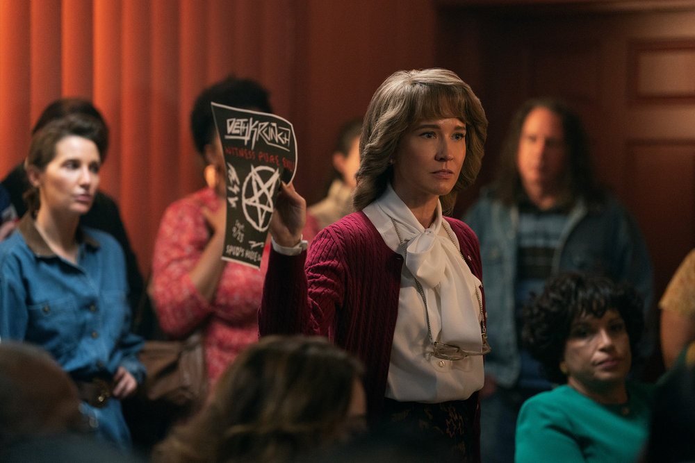 Hysteria! - Season 1 Episode 2, "Die Young" -- Anna Camp as Tracy Whitehead | Tell-Tale TV Hysteria! - Season 1 Episode 2, "Die Young" -- Anna Camp as Tracy Whitehead