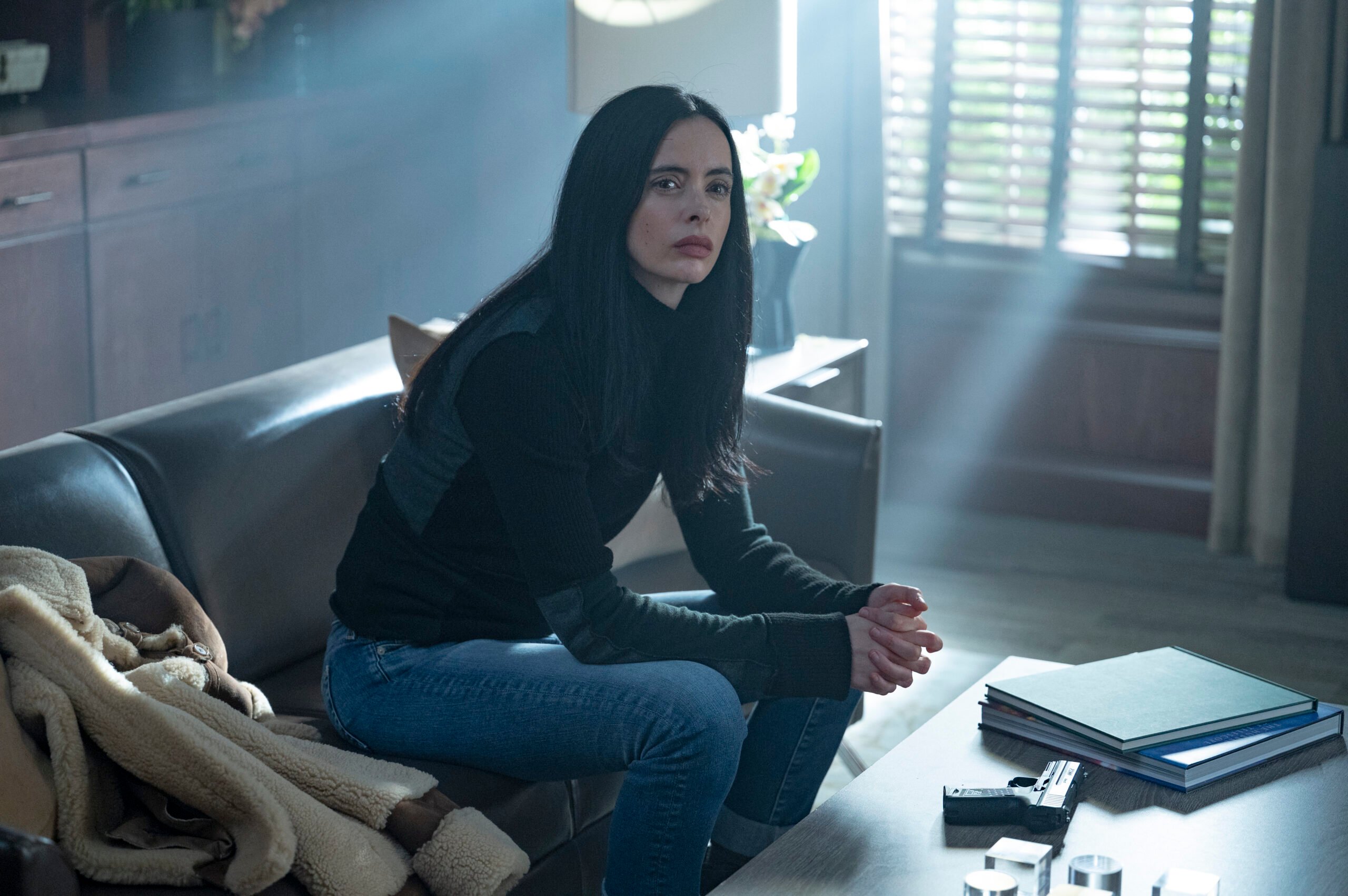 Orphan Black: Echoes Season 1 Episode 7 - Krysten Ritter | Tell-Tale TV Still from Orphan Black: Echoes Season 1 Episode 7 of Krysten Ritter as Lucy.