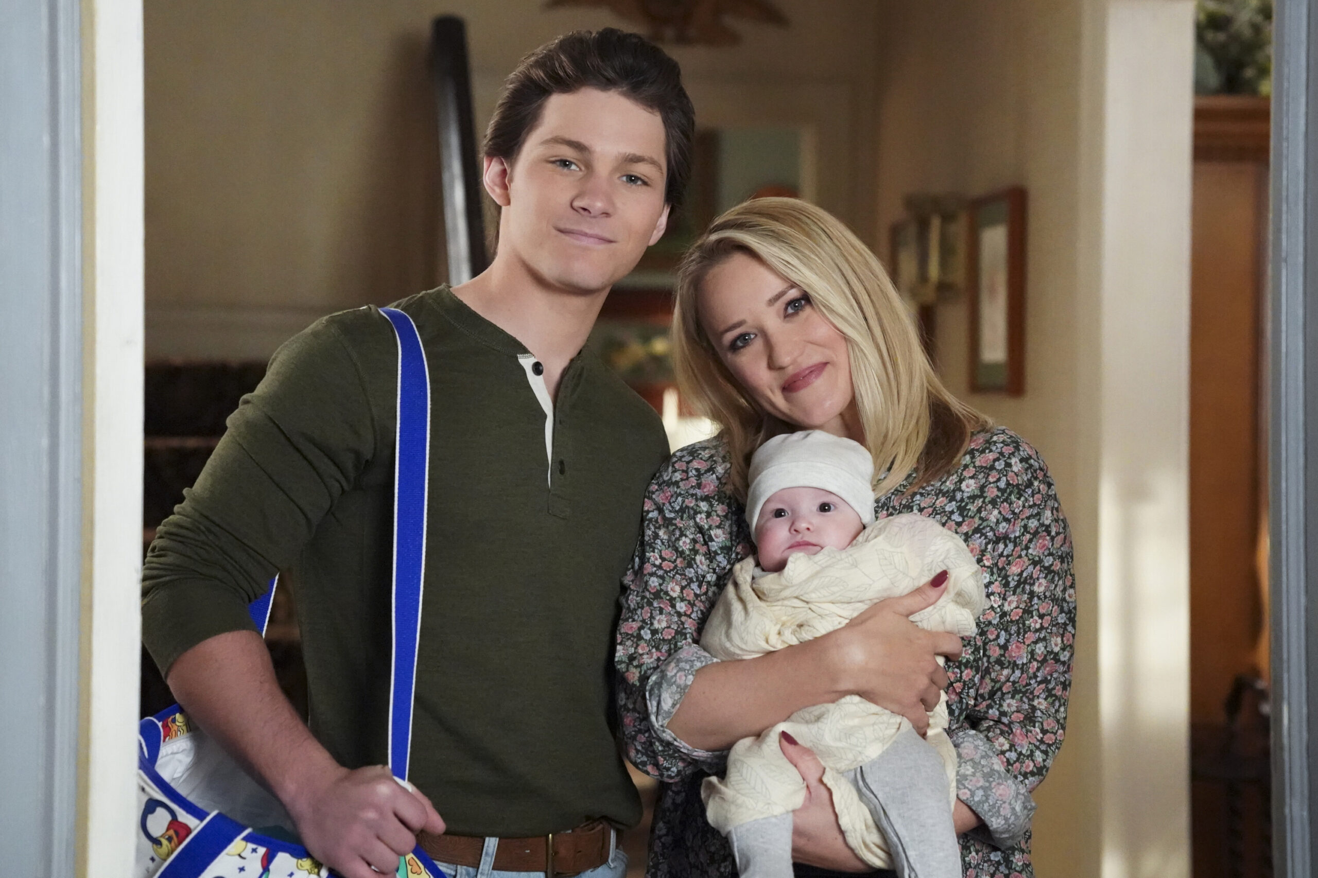 GEORGIE & MANDY'S FIRST MARRIAGE promo photo CBS Young Sheldon spinoff | Tell-Tale TV GEORGIE & MANDY'S FIRST MARRIAGE promo photo CBS Young Sheldon spinoff