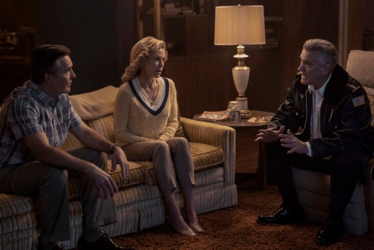 Hysteria! - Season 1 -- Nolan North as Gene, Julie Bowen as Linda, Bruce Campbell as Chief Dandridge