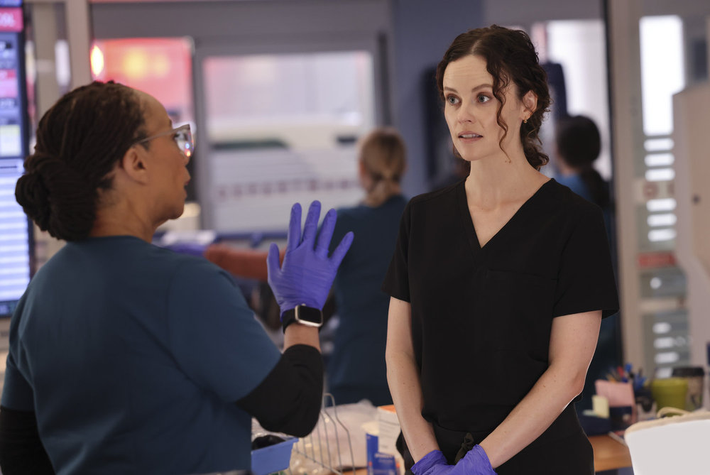 Chicago Med - Season 10 | Tell-Tale TV CHICAGO MED -- "Sink or Swim" Episode 1001 -- Pictured: Sarah Ramos as Dr. Caitlin Lenox