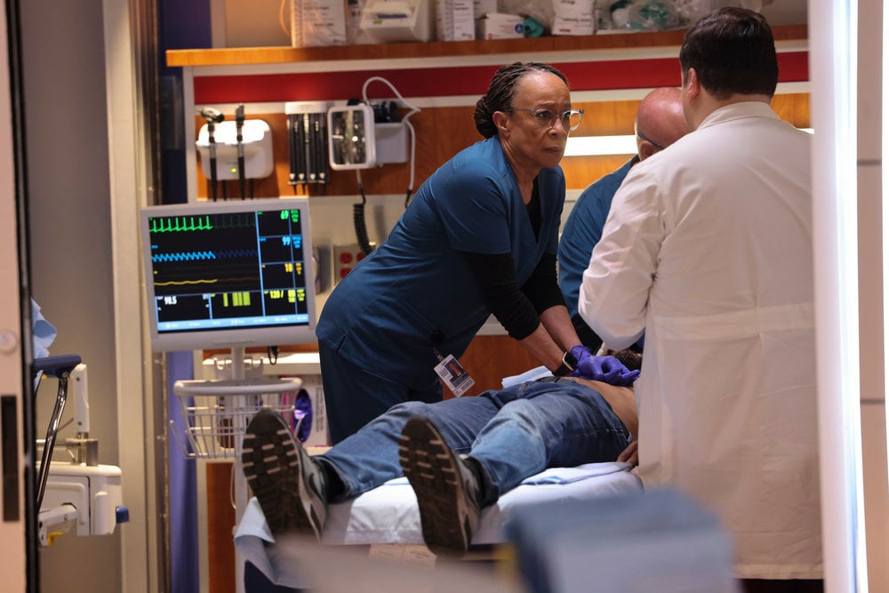 CHICAGO MED -- "Sink or Swim" Episode 1001 -- Pictured: S. Epatha Merkerson as Sharon Goodwin