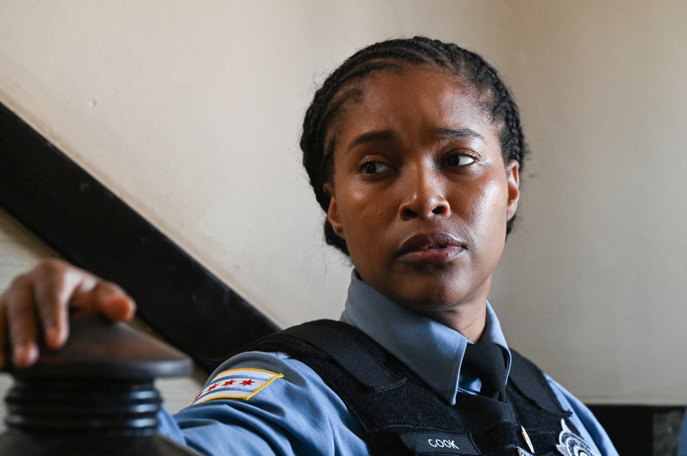CHICAGO P.D. -- "Blood Bleeds Blue" Episode 12002 -- Pictured: Toya Turner as Kiana Cook