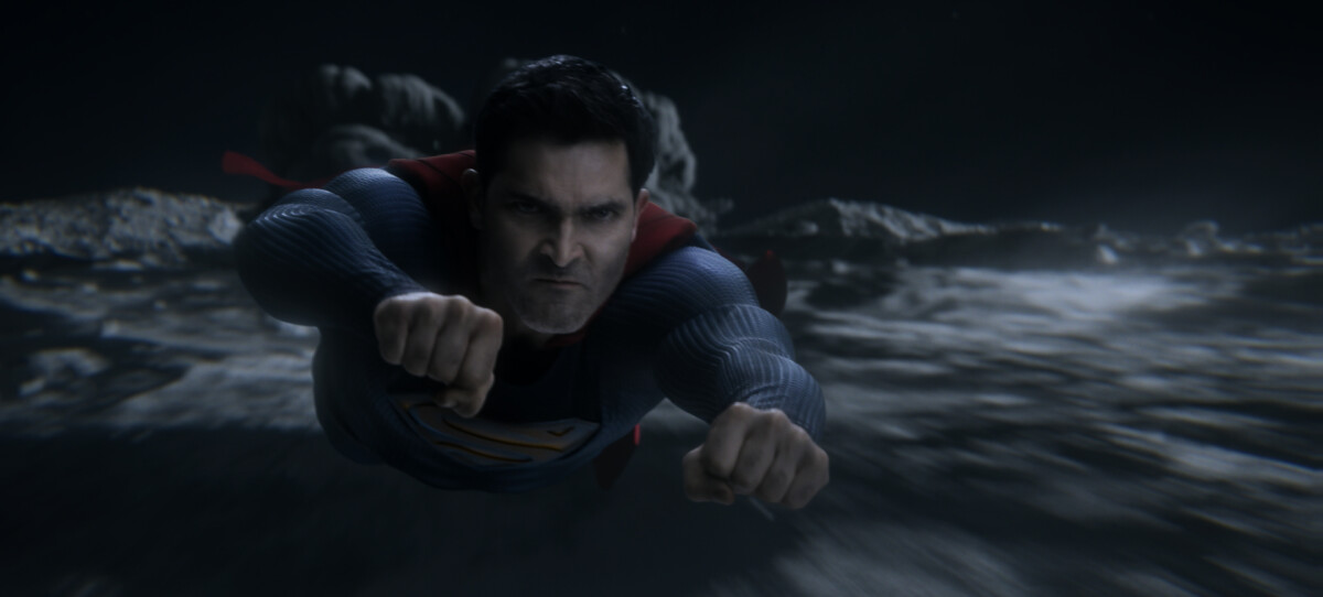 Superman & Lois Season 3 Episode 13, "What Kills You Only Makes You Stronger" -- Tyler Hoechlin as Superman | Tell-Tale TV Superman & Lois Season 3 Episode 13, "What Kills You Only Makes You Stronger" -- Tyler Hoechlin as Superman